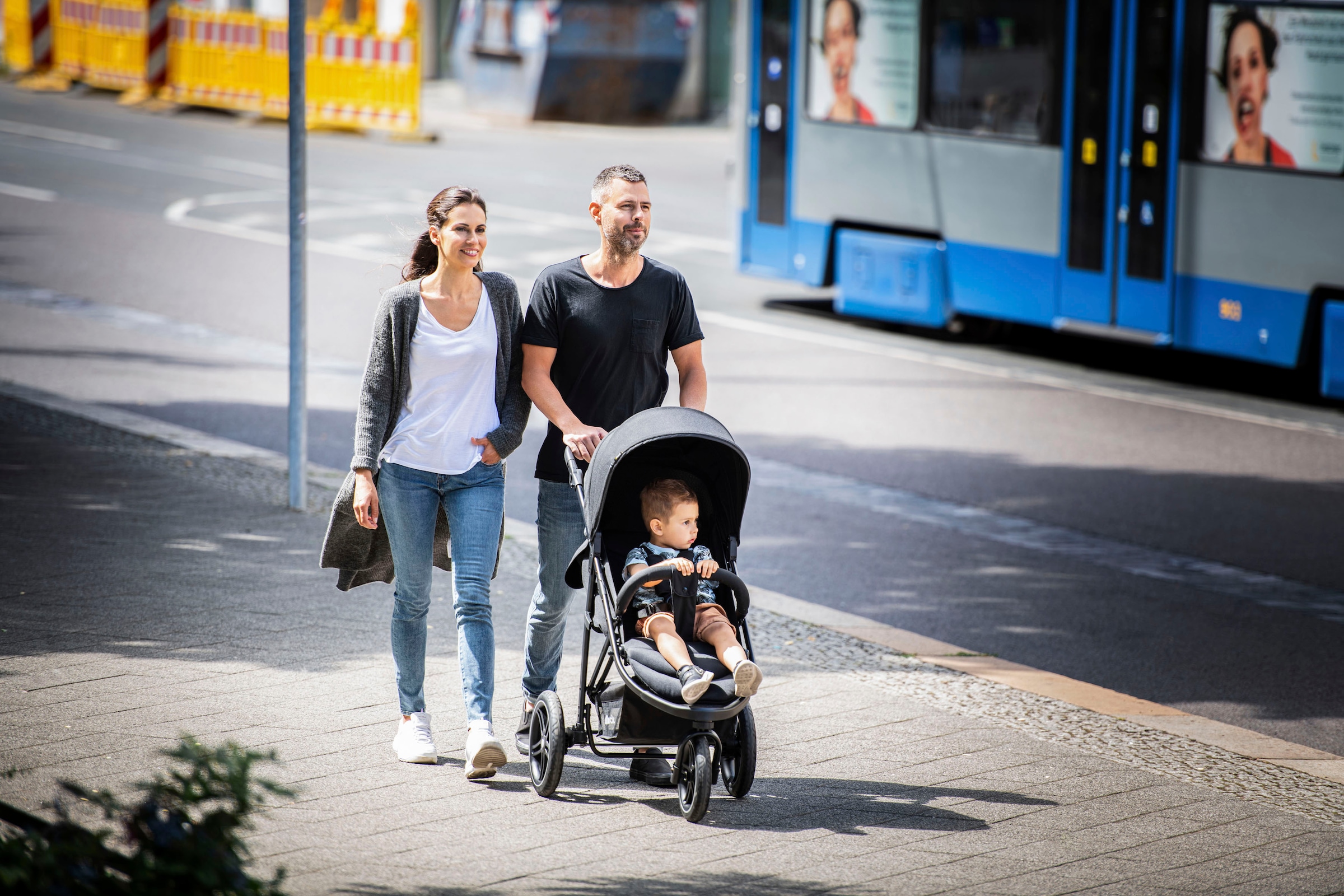 Hauck Poussette à trois roues »Rapid 3R, black« 22 kilos mit schwenk- und feststellbarem Vorderrad