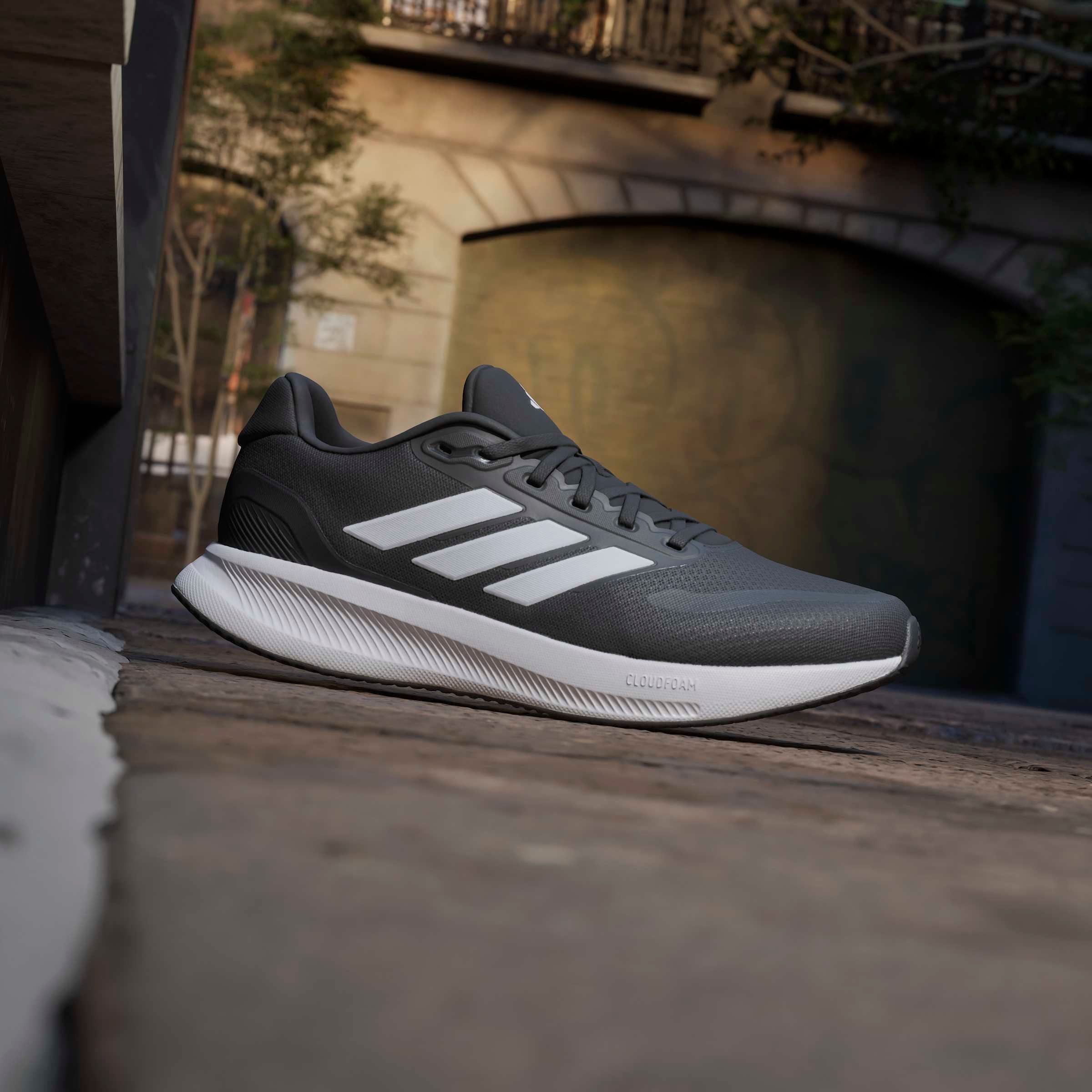 adidas Performance Laufschuh »RUNFALCON 5 WIDE«  weit geschnitten