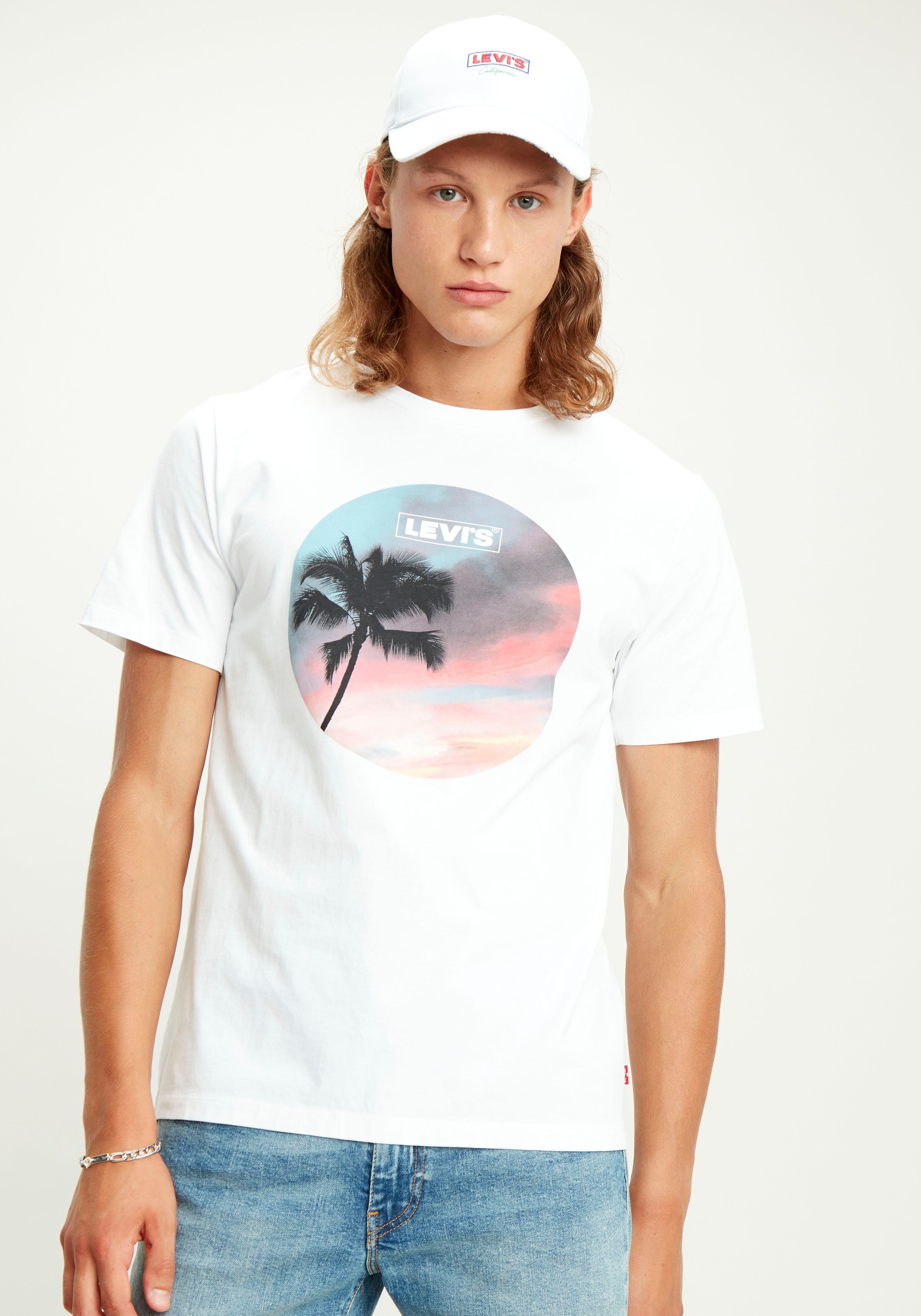 Image of Levi's® T-Shirt, mit grossem Frontprint bei Ackermann Versand Schweiz