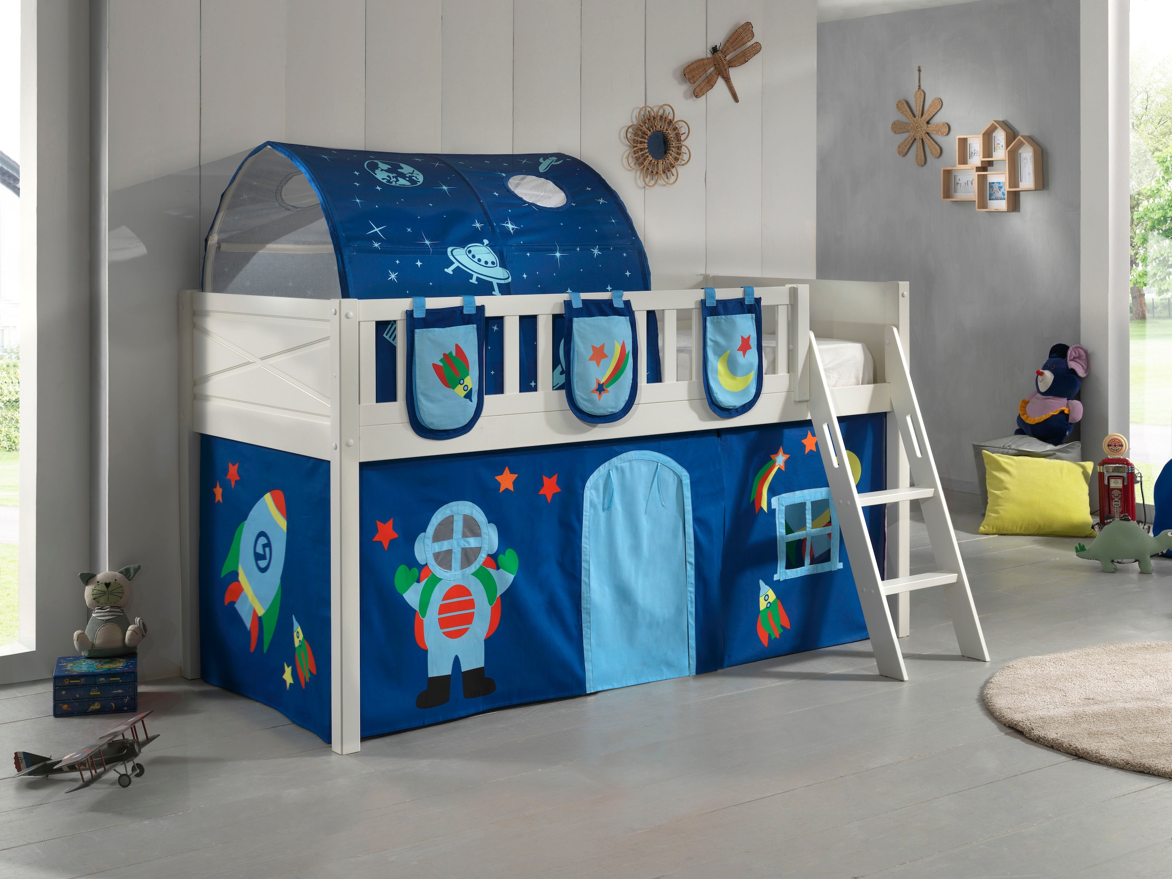 Vipack Hochbett »Scott« Made in Europe,  mit Leiter, LF 90x200 cm, Vorhang, Tasche, Tunnel, 4 Designs