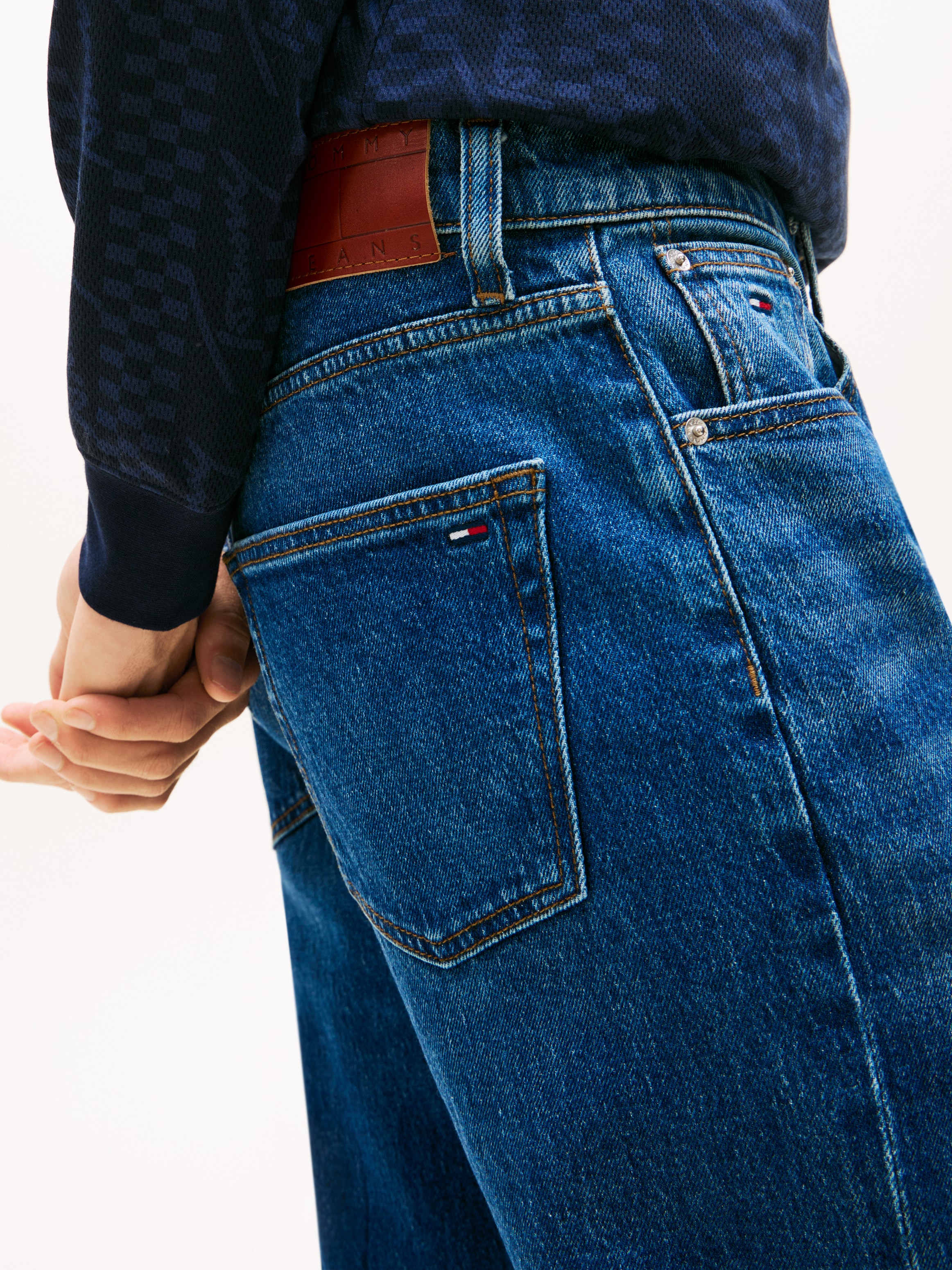 Tommy Jeans Slim-fit-Jeans »ARLO SLIM FIT« Slim fit mit praktischen Taschen