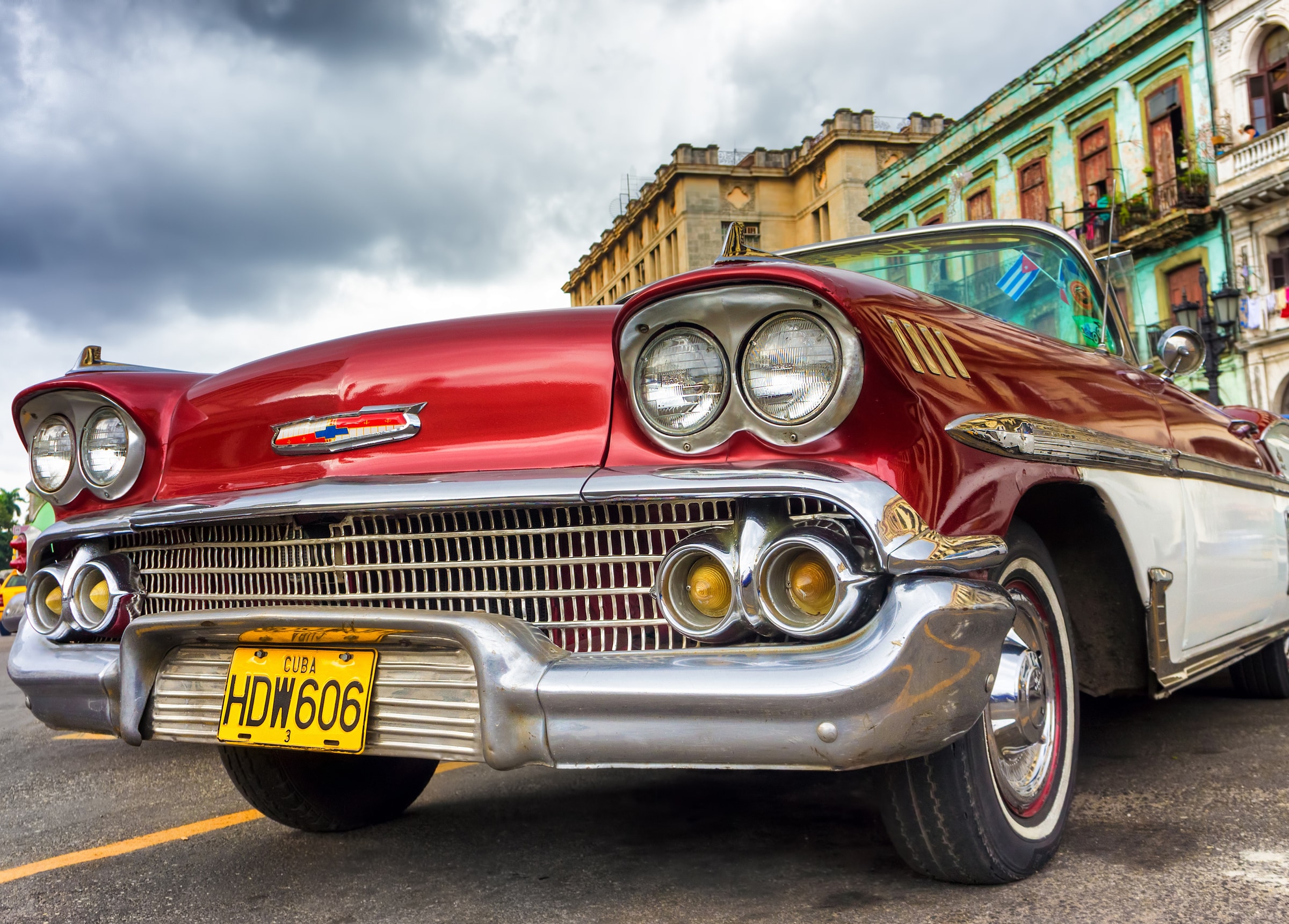Image of Papermoon Fototapete "Havana Oldtimer" glatt