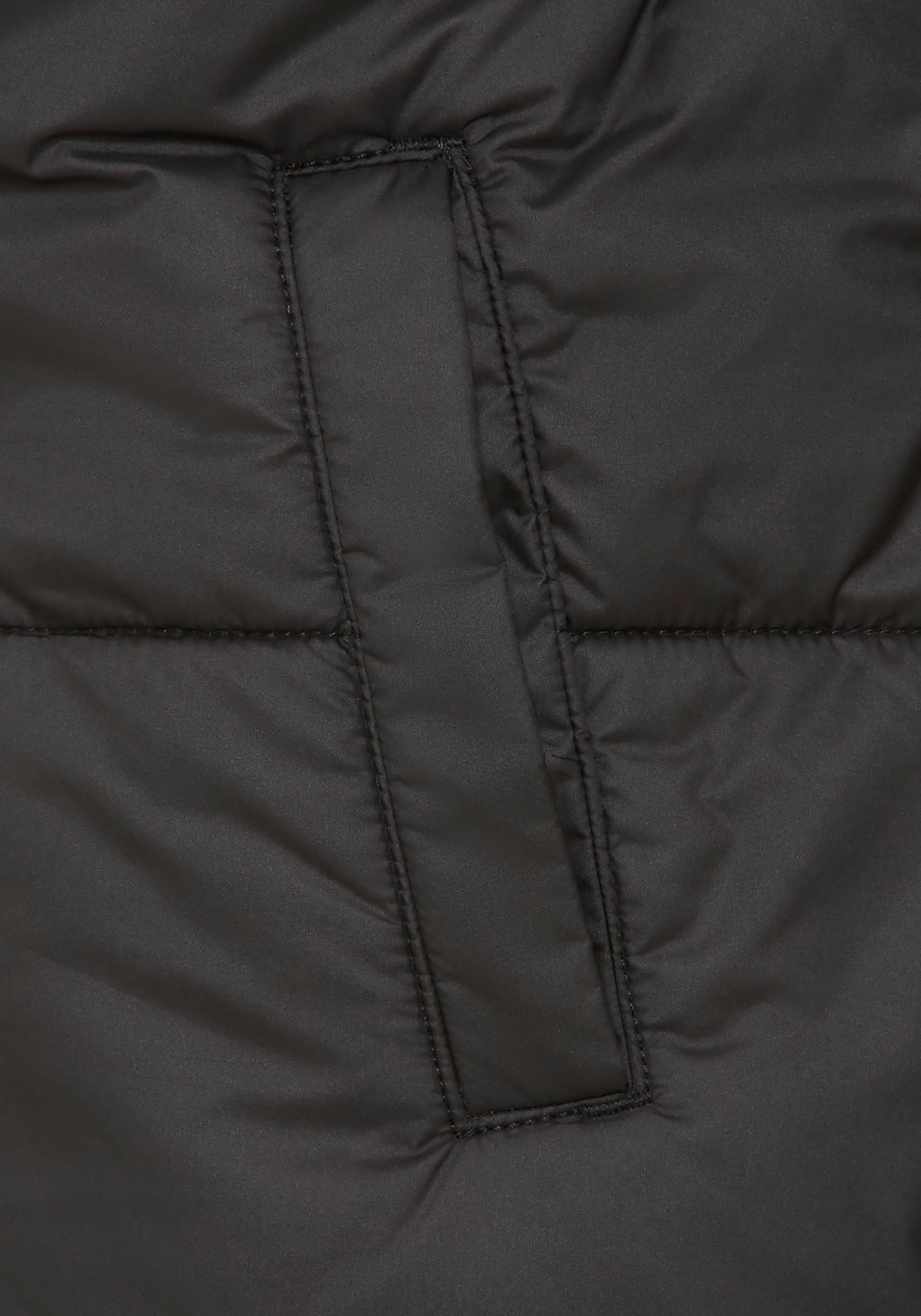 Vans Steppmantel