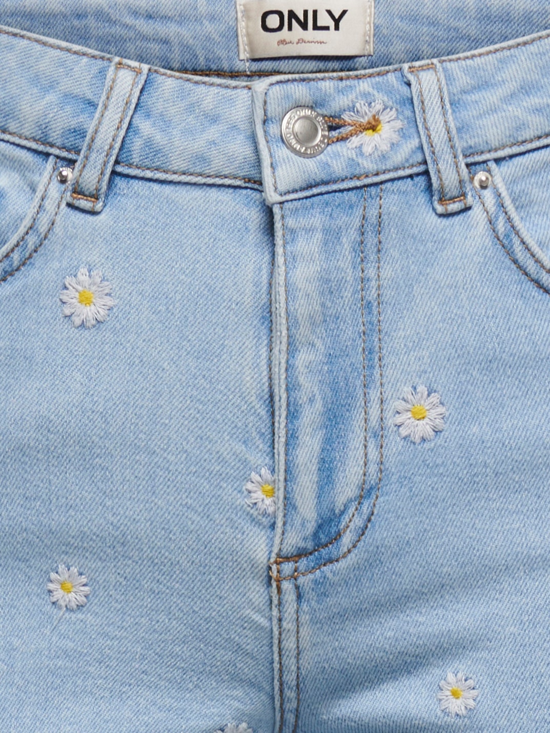 ONLY Short en jean »ONLJOSEPHINE HW DAISY DNM SHORTS AZGNOOS« mélange coton, taille haute