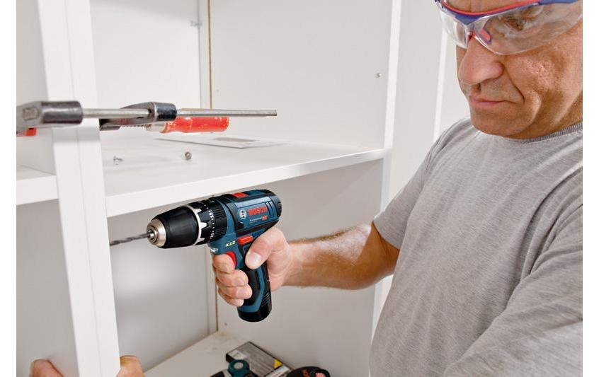 Bosch Professional Akku-Schlagbohrmaschine »Akku-Schlagbohrs«