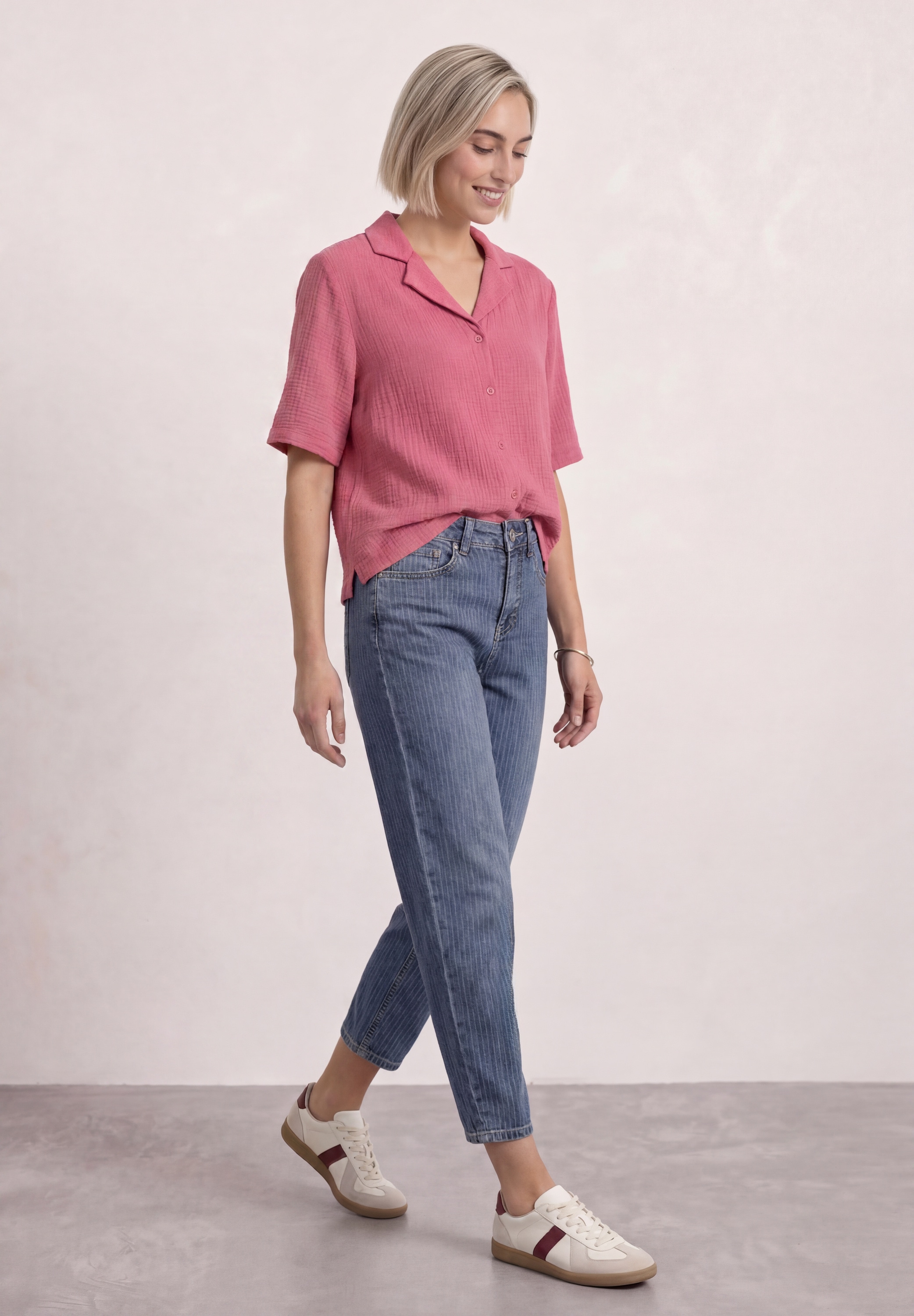 STREET ONE Jeans loose fit »Style Karlie« Avec pantalons barrel leg et effet rayé
