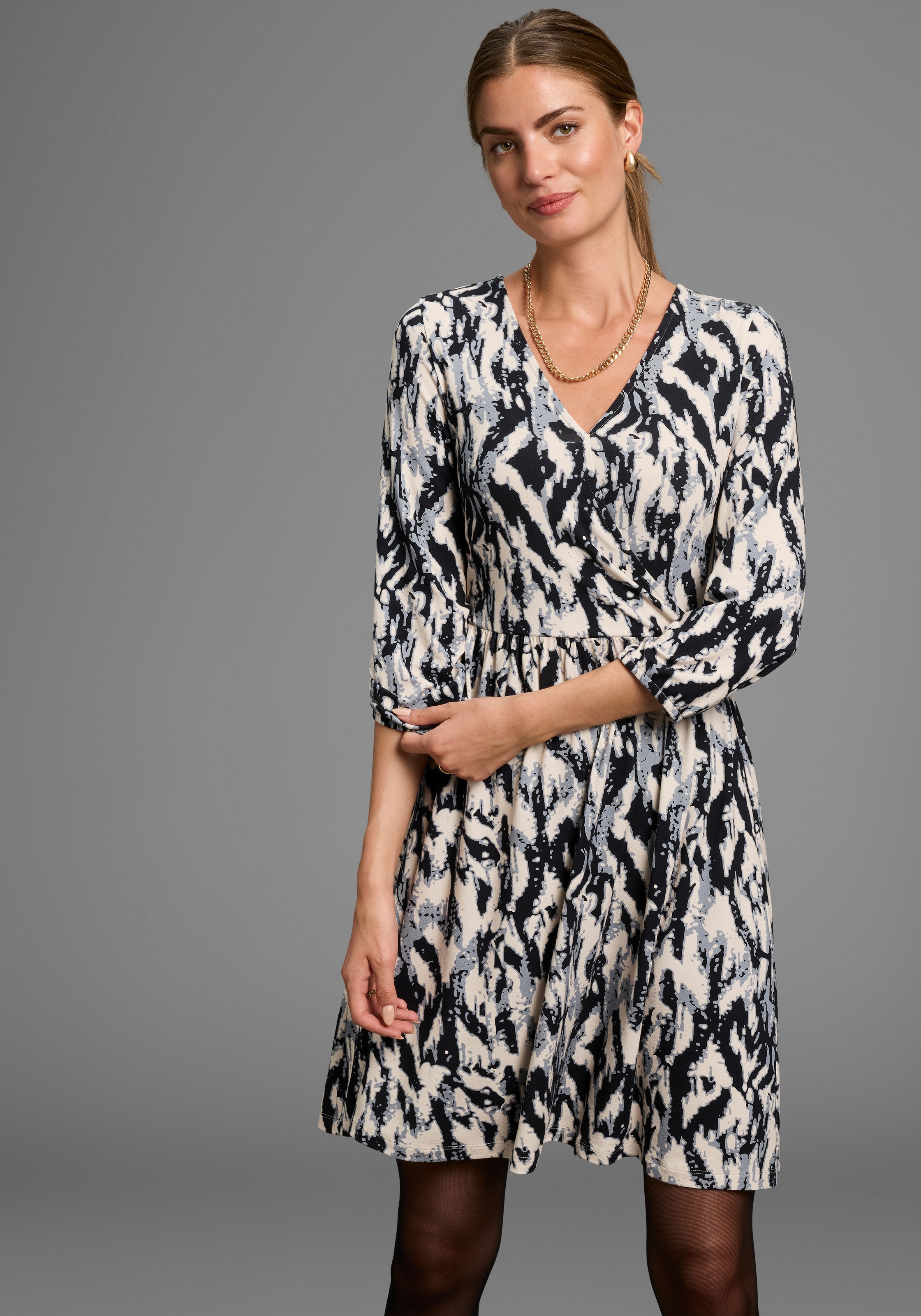 Image of Laura Scott Jerseykleid Ohne Taschen mit modischem Muster