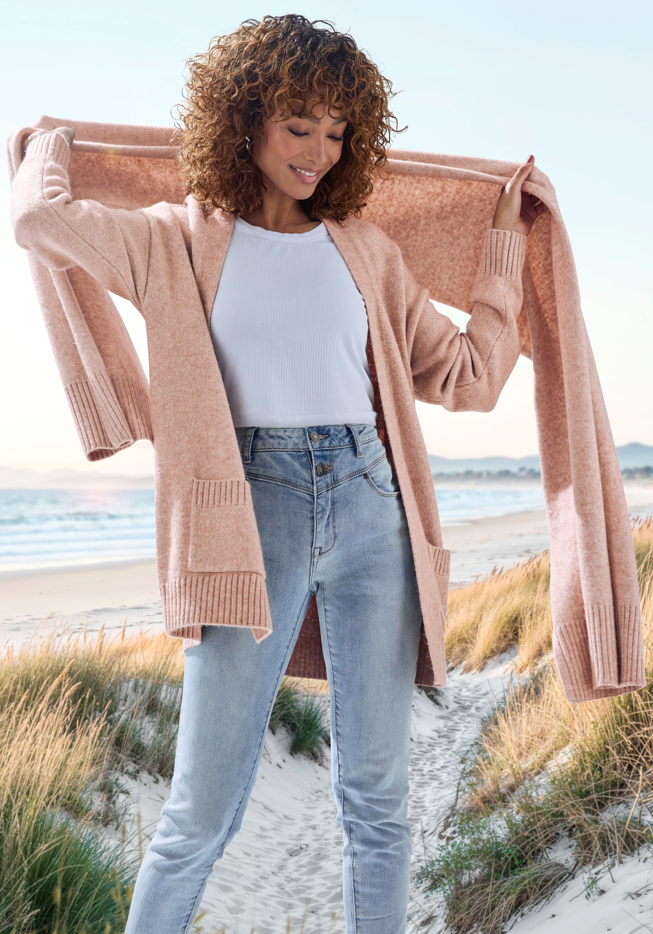 Vivance Veste en tricot Set, mit Schal,  aus kuscheliger Strickqualität, Cardigan