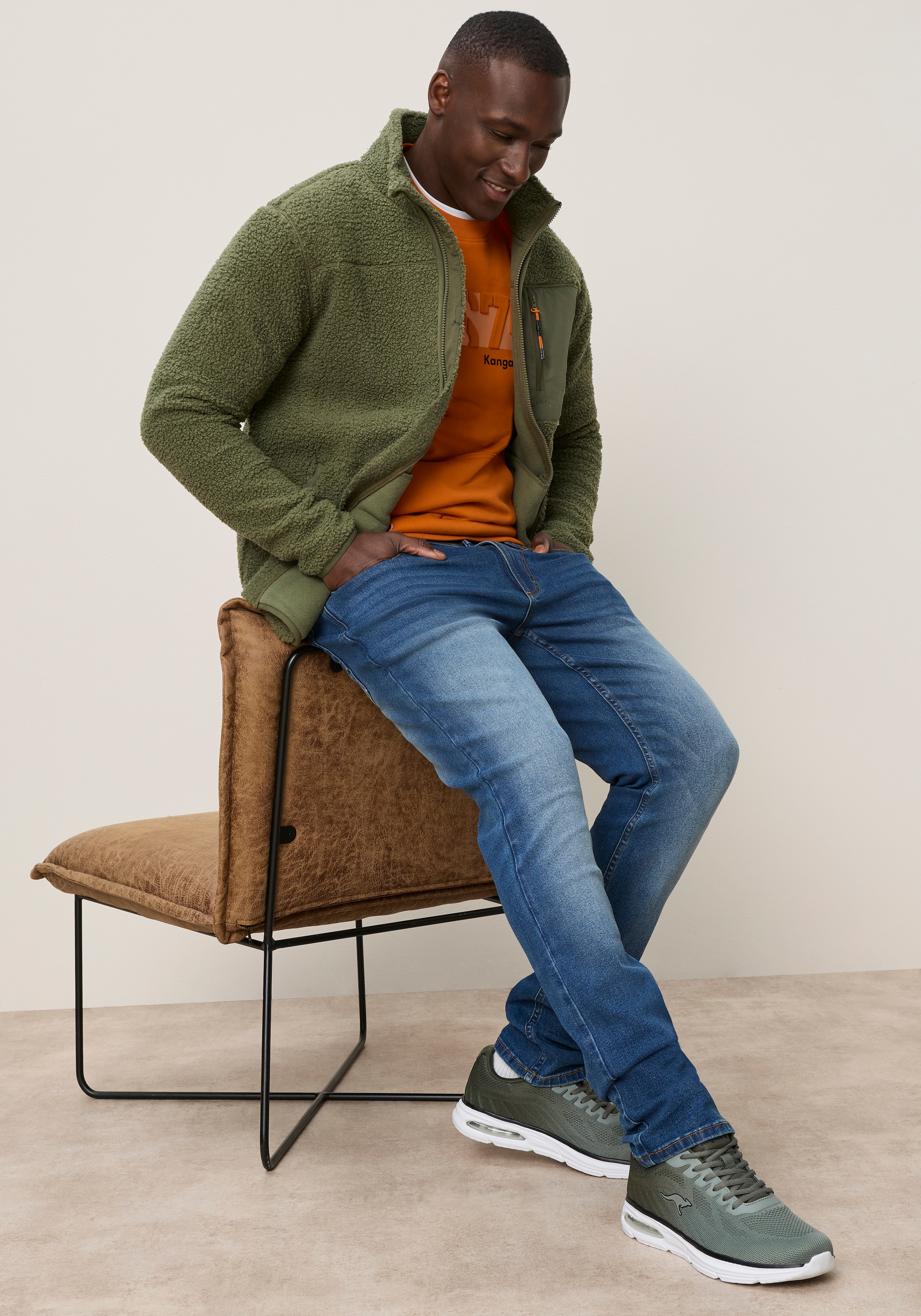 KangaROOS Fleecejacke Teddy Fleece Jacke mit  Brusttaschen für den Übergang