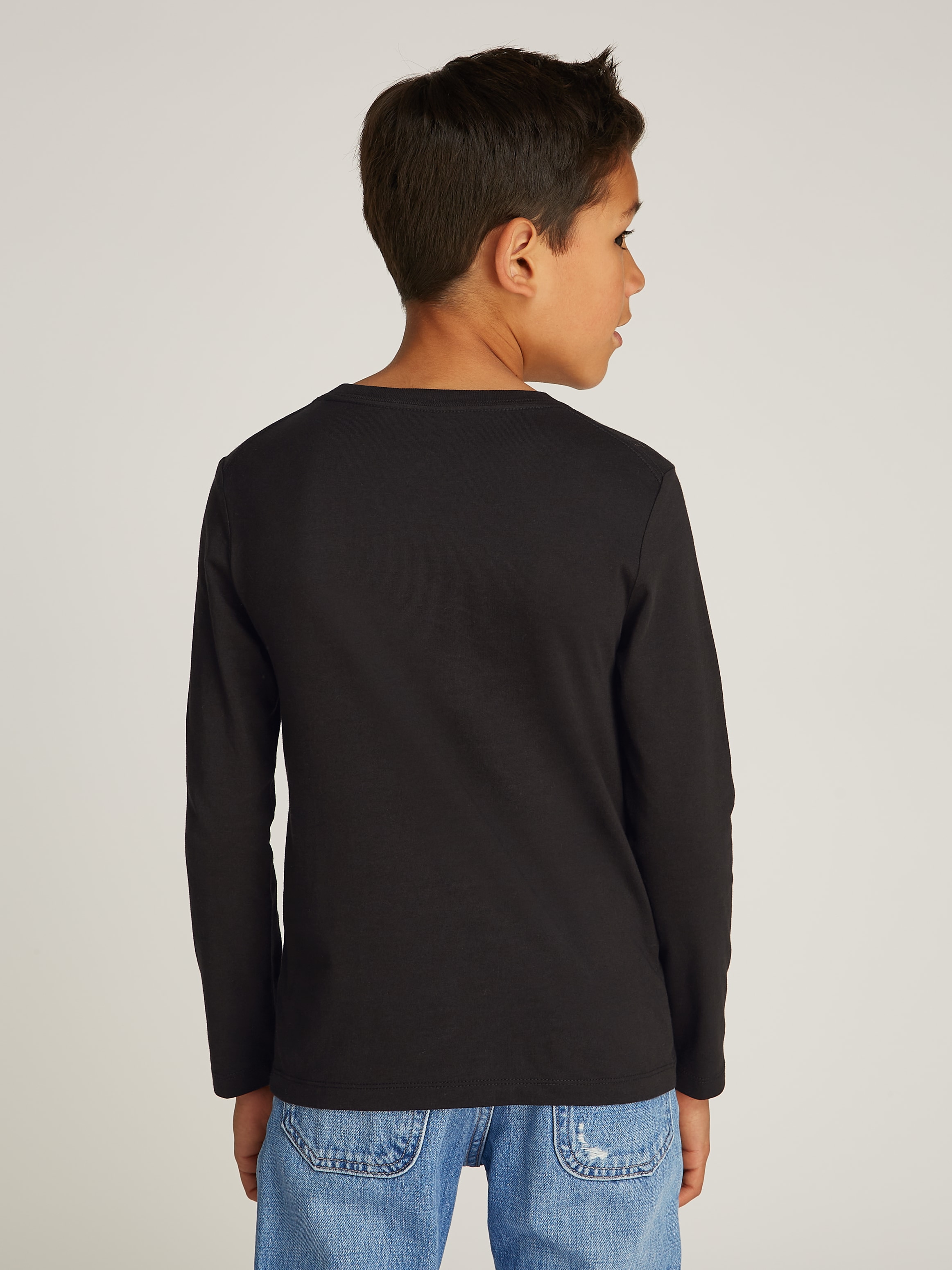 Calvin Klein Jeans Langarmshirt »Chest Monologo Ls T-Shirt«, für Kinder bis 16 Jahre und mit Logoschriftzug