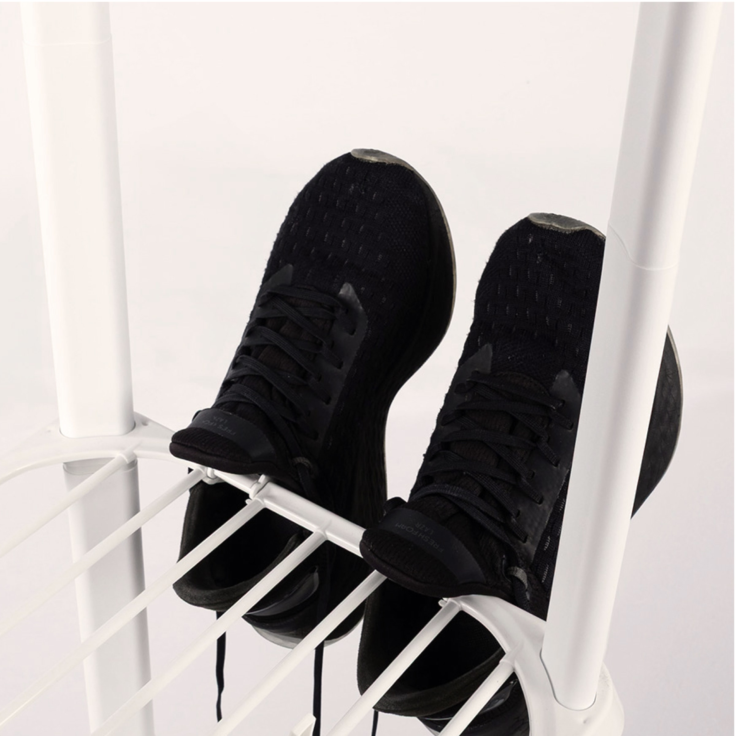 Bischof Badregal »Bucato« Regal und Wäscheständer in Eins: stabil, mobil und agil