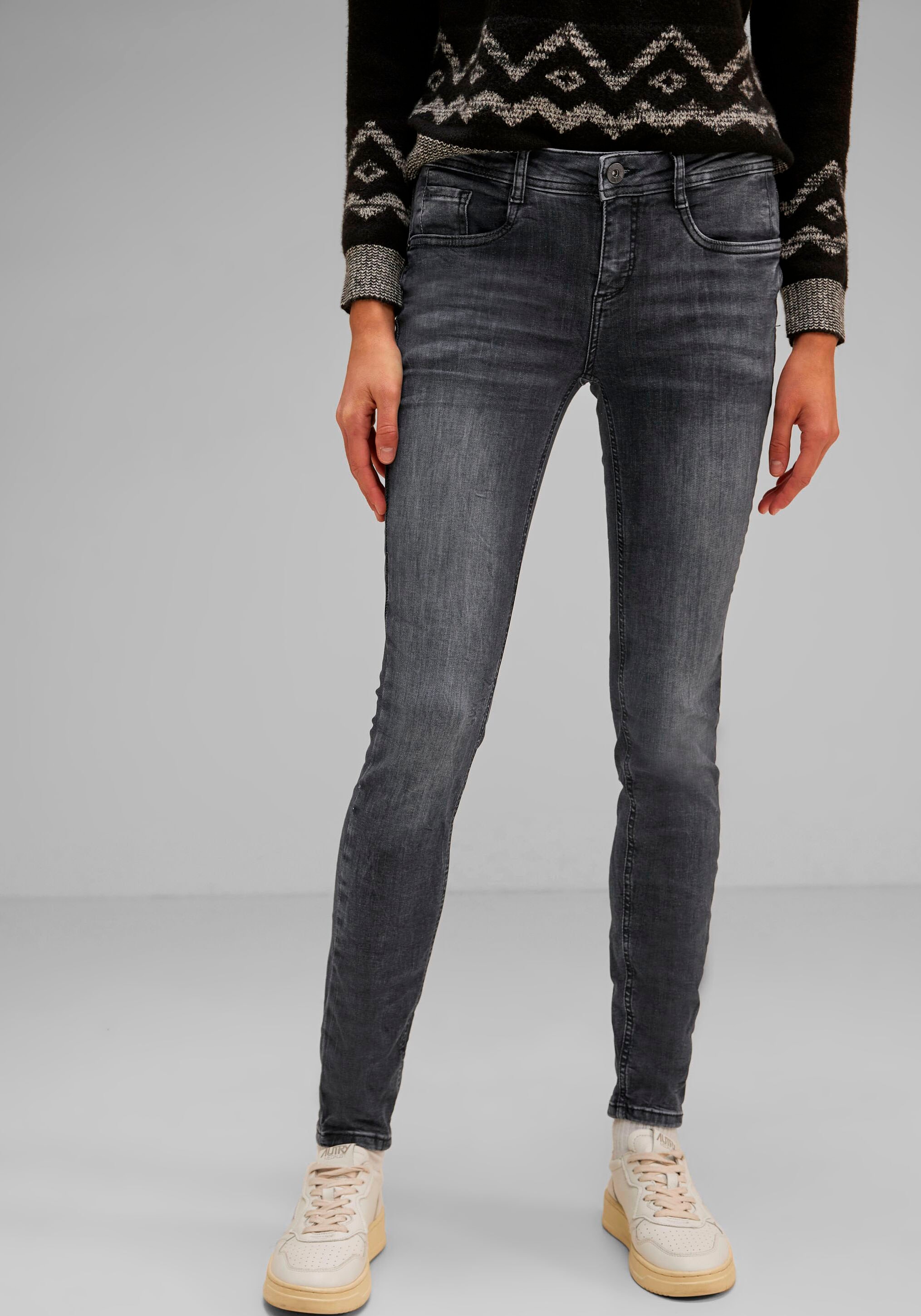 Skinny-fit-Jeans, mit schmalem Bein