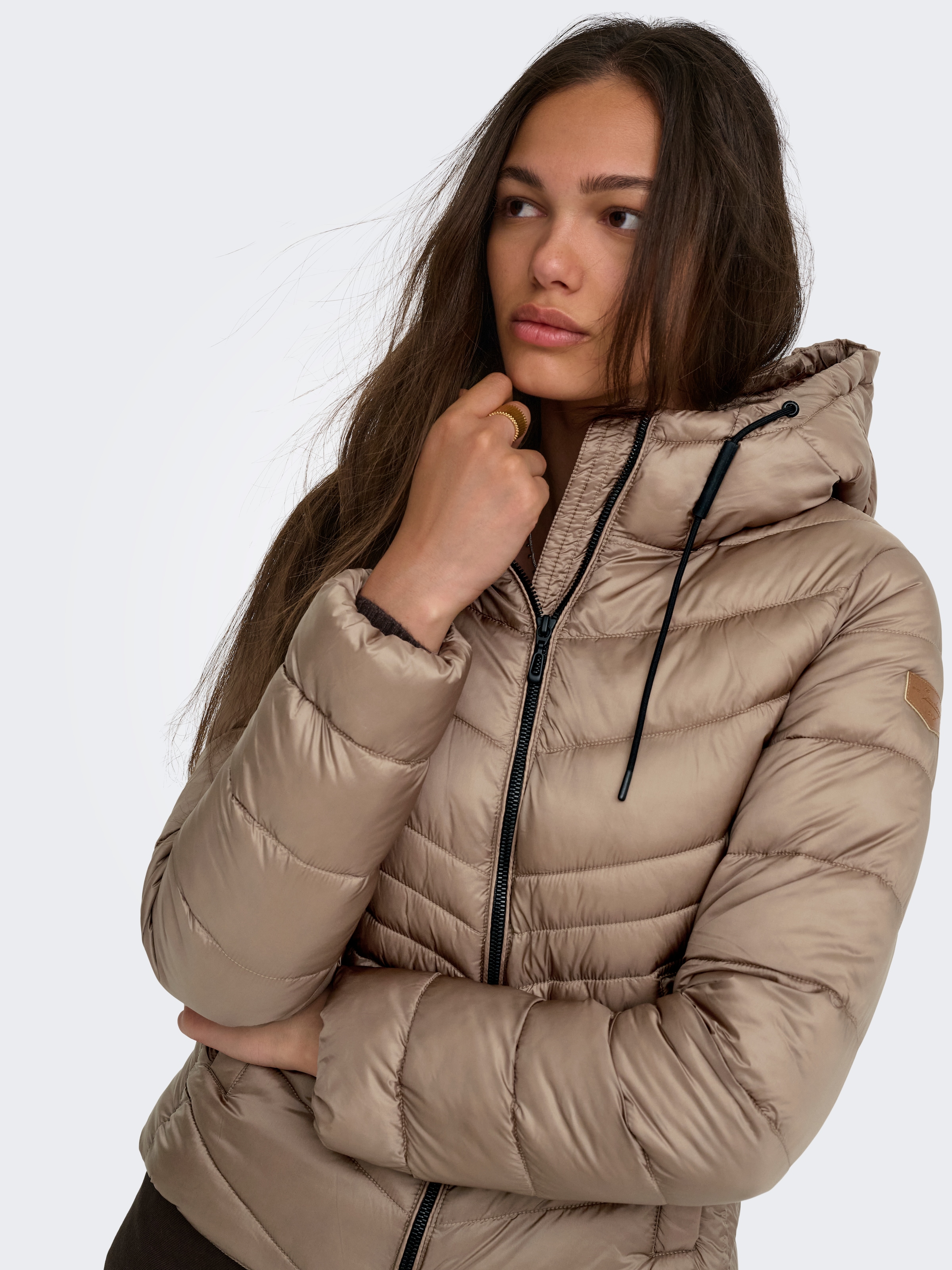 Image of ONLY Steppjacke "ONLMIMI HOOD JACKET CC OTW" mit Kapuze Kunstfaser