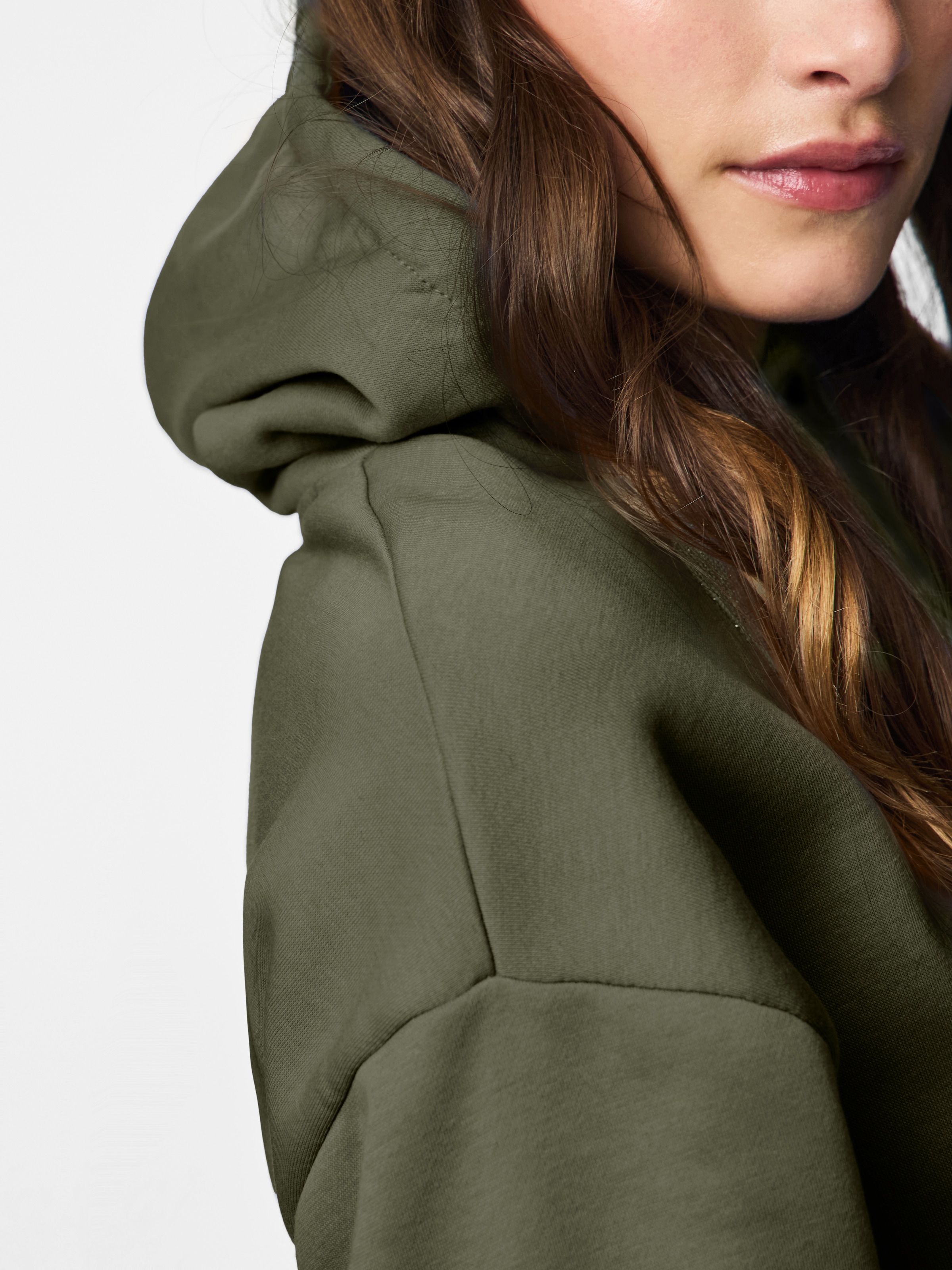pieces Sweat à capuche »PCCHILLI LS GLITTER HOODIE NOOS BC«, avec cordon de serrage contrastant
