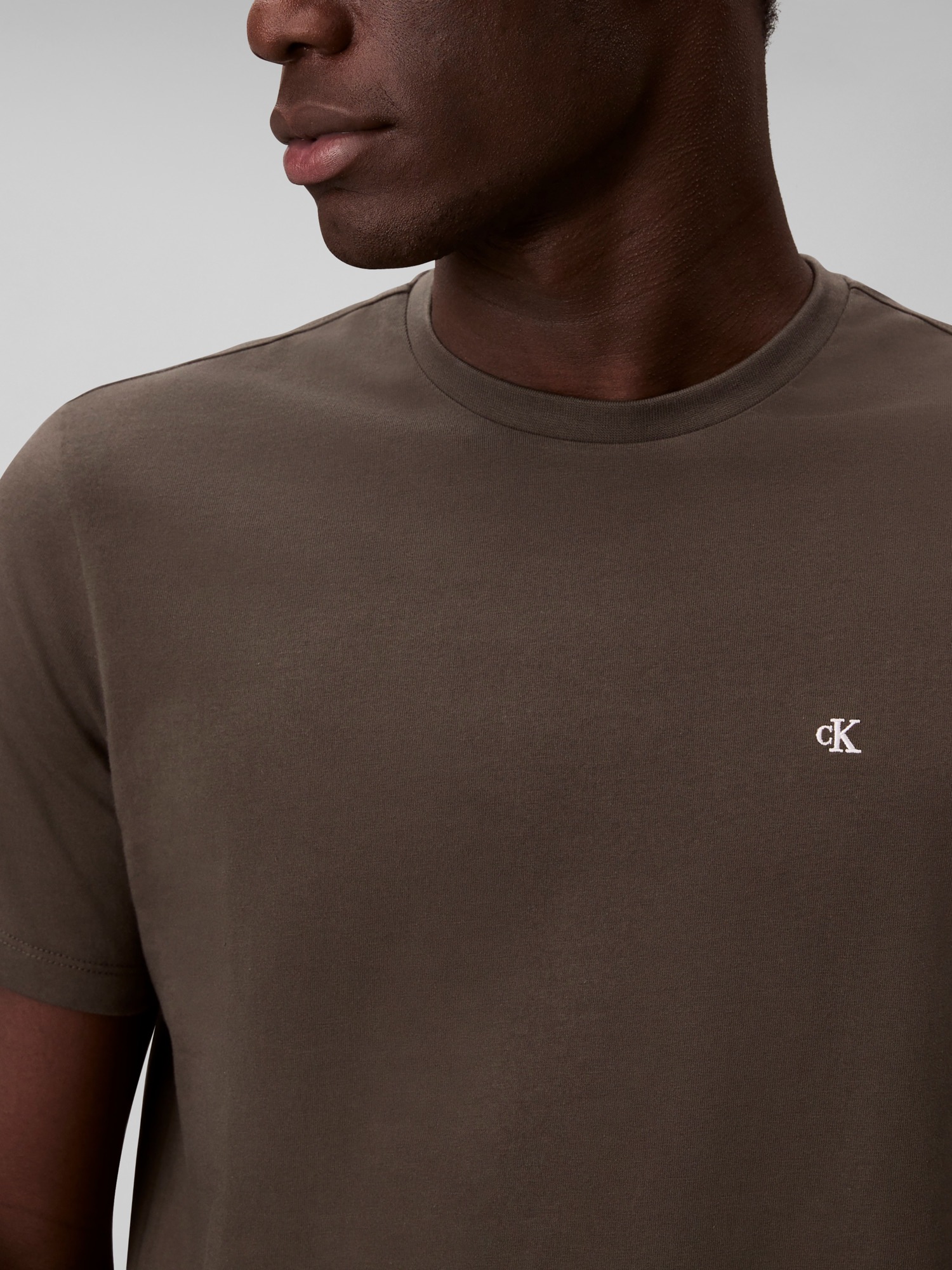 Calvin Klein Jeans T-Shirt »CLASSIC MONOGRAM«, regular fit, Rundhalsausschnitt