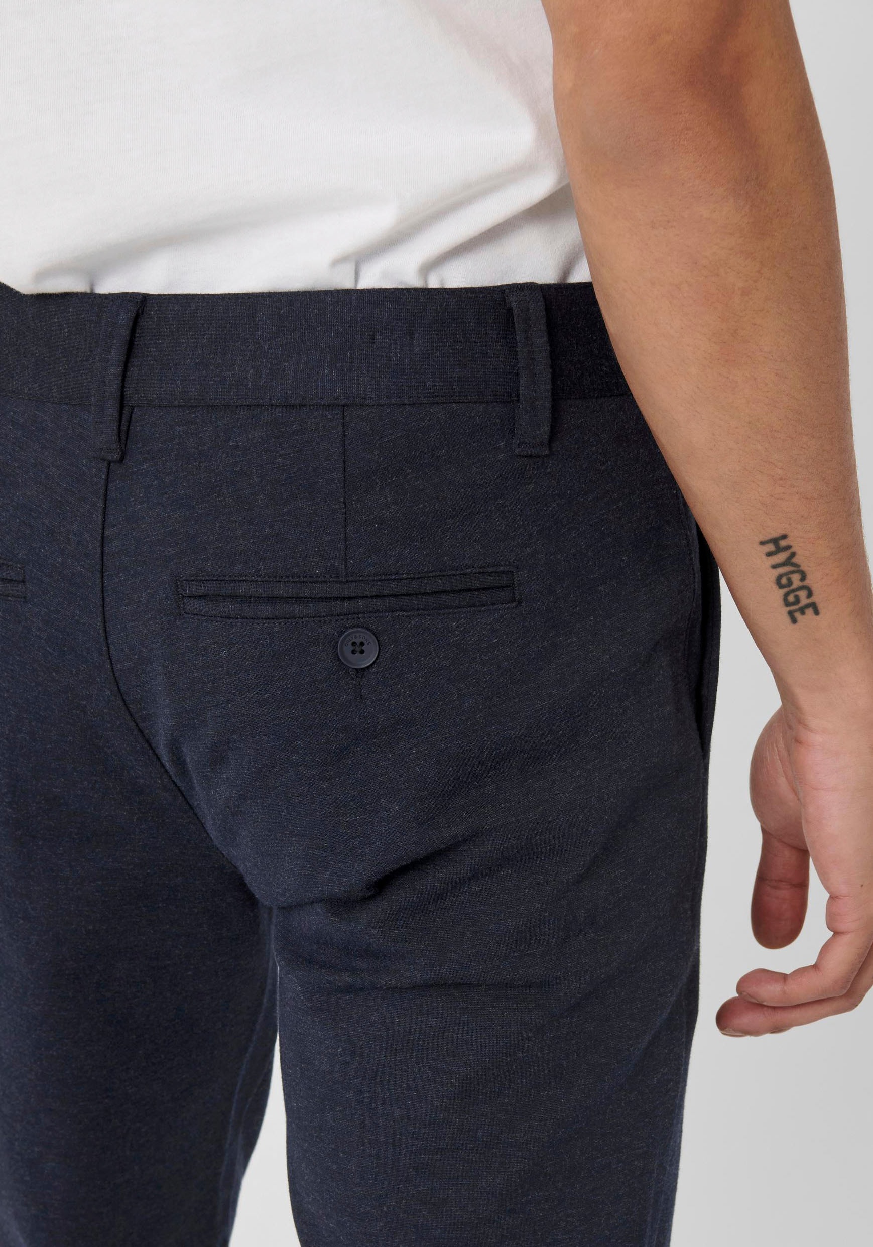 ONLY & SONS Chinohose, mit geschlossenen Gesässtaschen