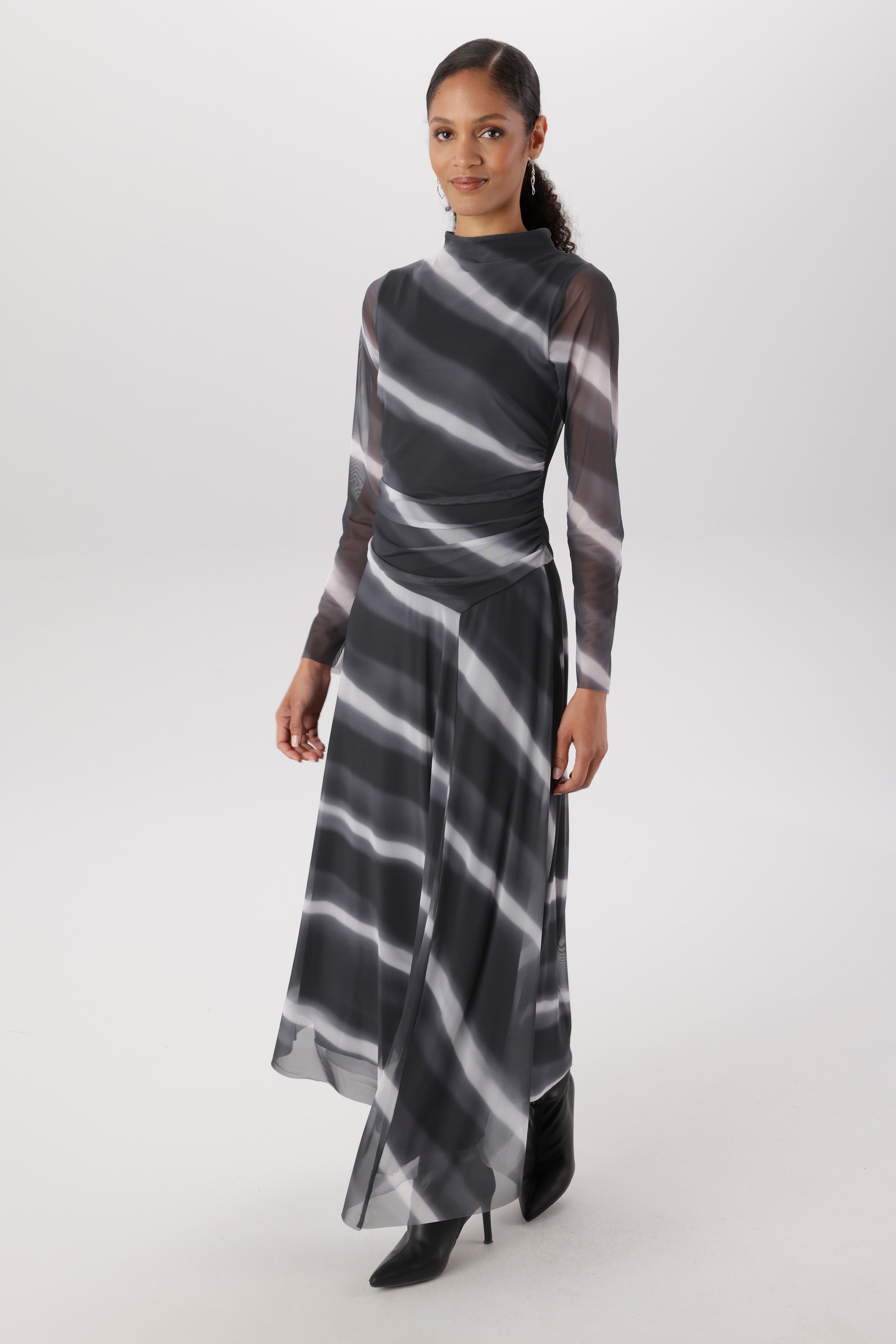 Image of Aniston SELECTED Maxikleid In Mesh-Qualiät und transparenten Ärmeln - NEUE KOLLEKTION