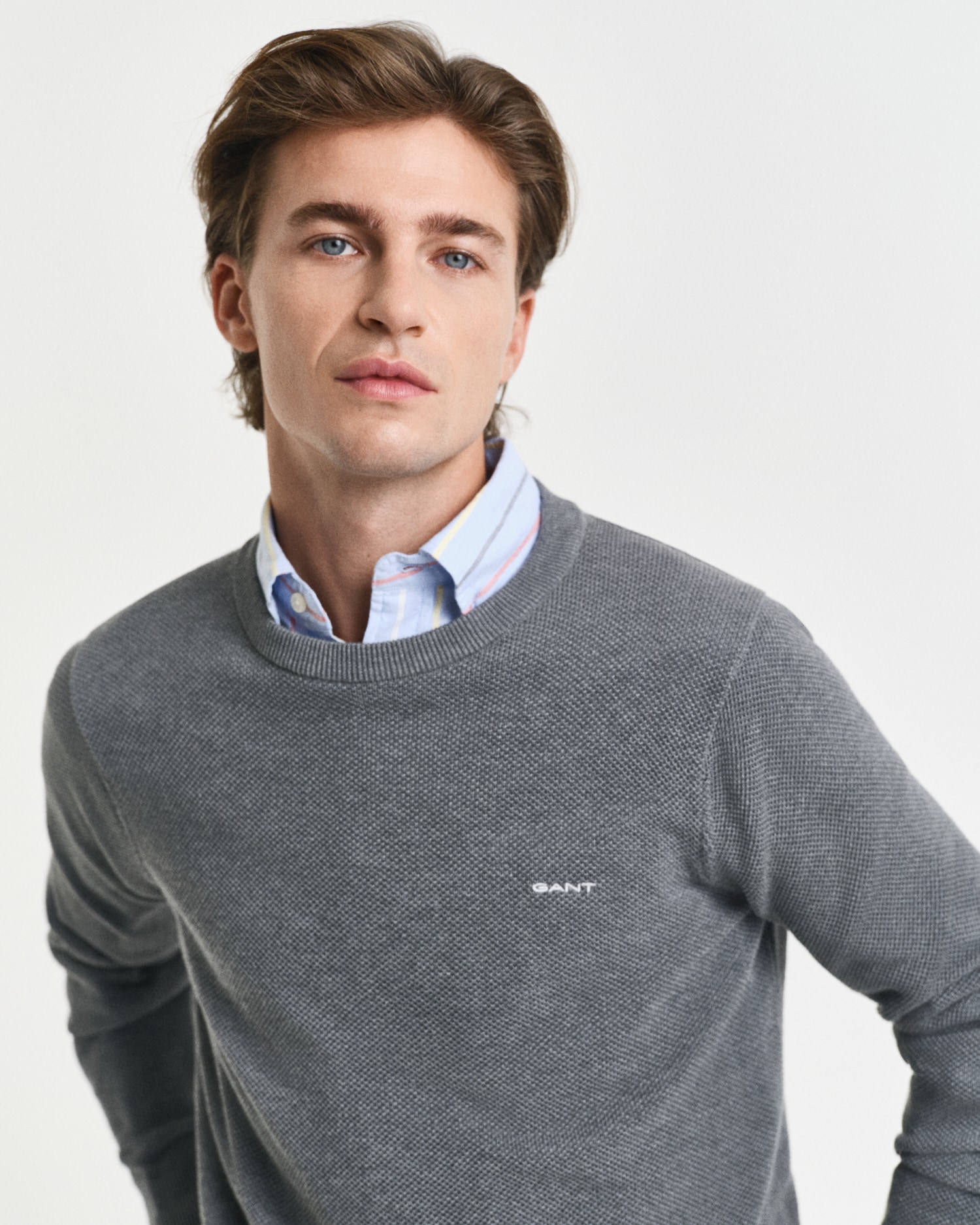 Gant Rundhalspullover »COTTON PIQUE C-NECK« mit Logostickerei auf der Brust