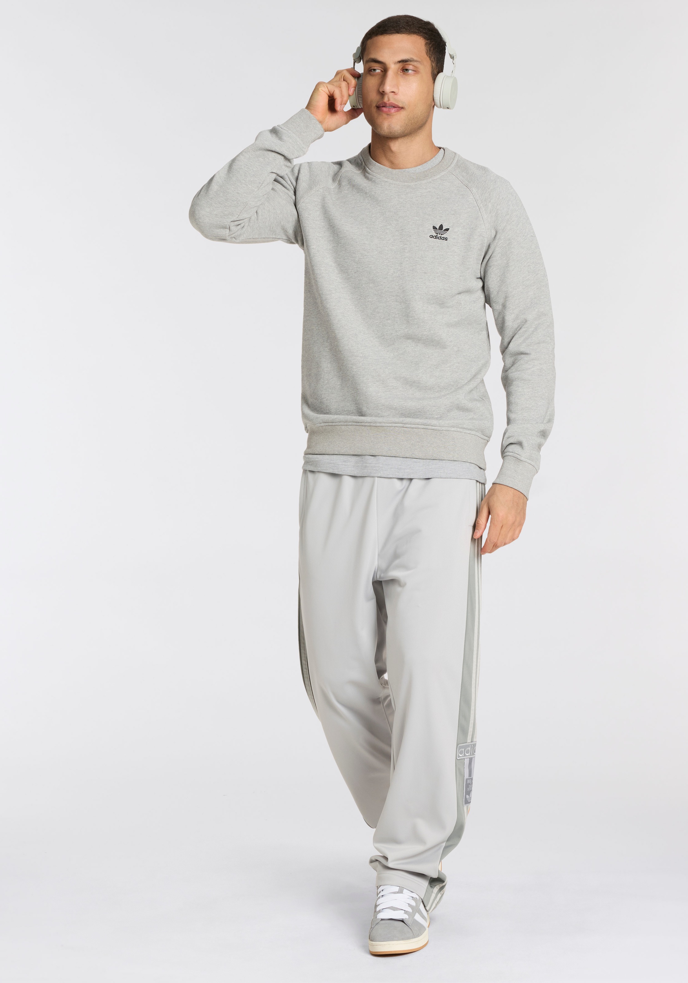 adidas Originals Sweatshirt »ESS CREW FT«