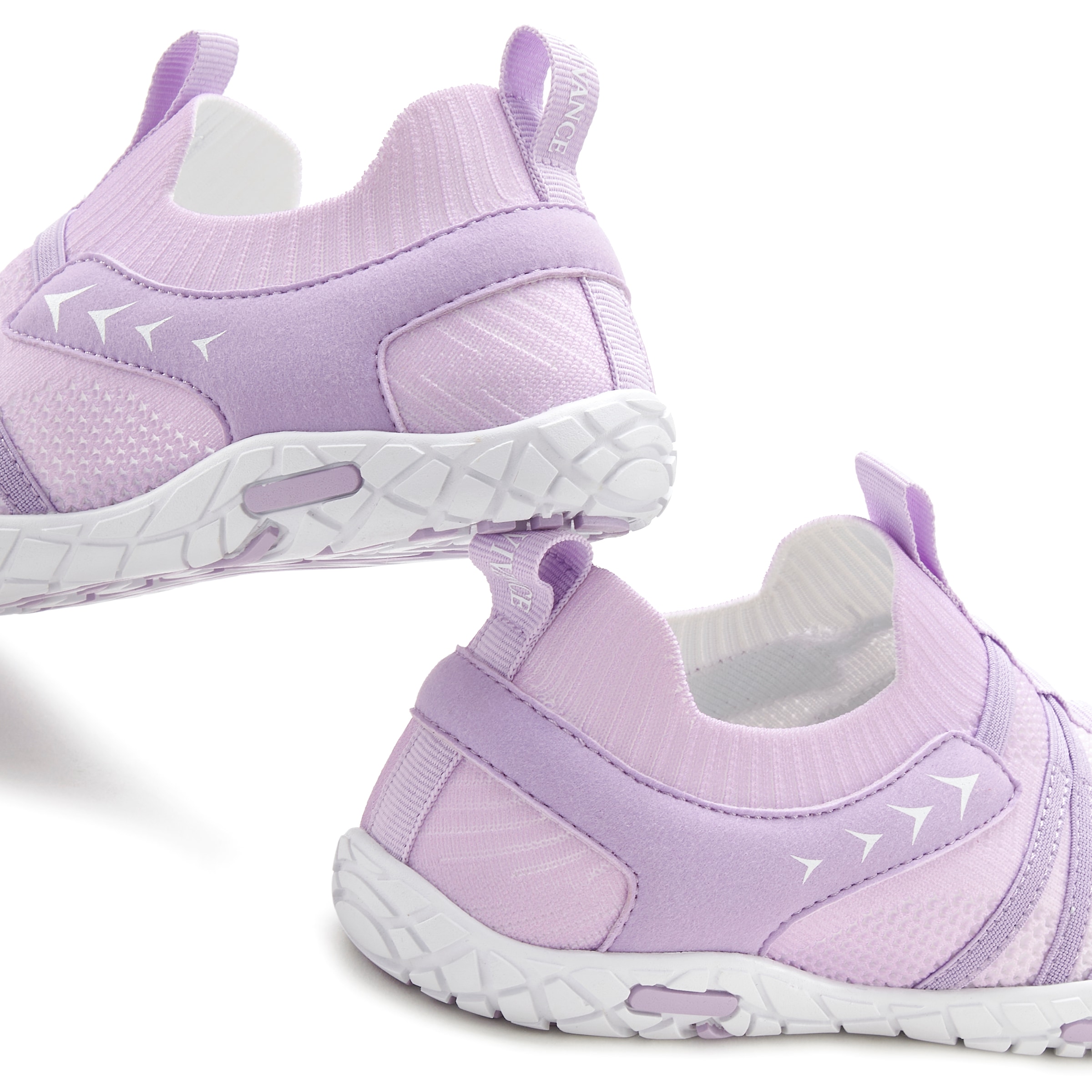 Vivance Sneaker »Halbschuh, Freizeitschuh«, mit Farbverlauf zum Reinschlüpfen