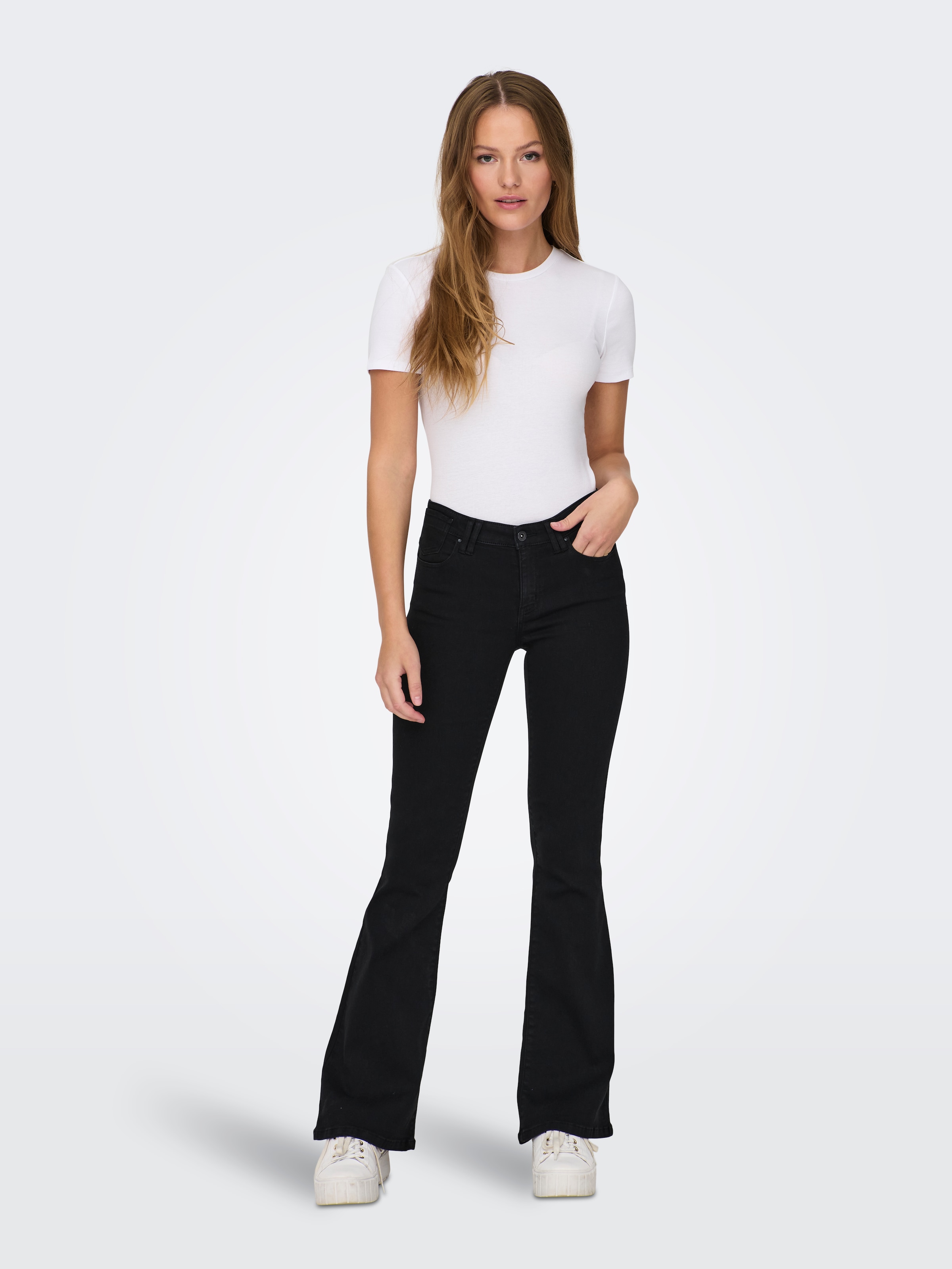 ONLY Jeans bootcut »ONLREESE REG RETRO FLARED DNM BOX« Mélange de matières, coupe bootcut