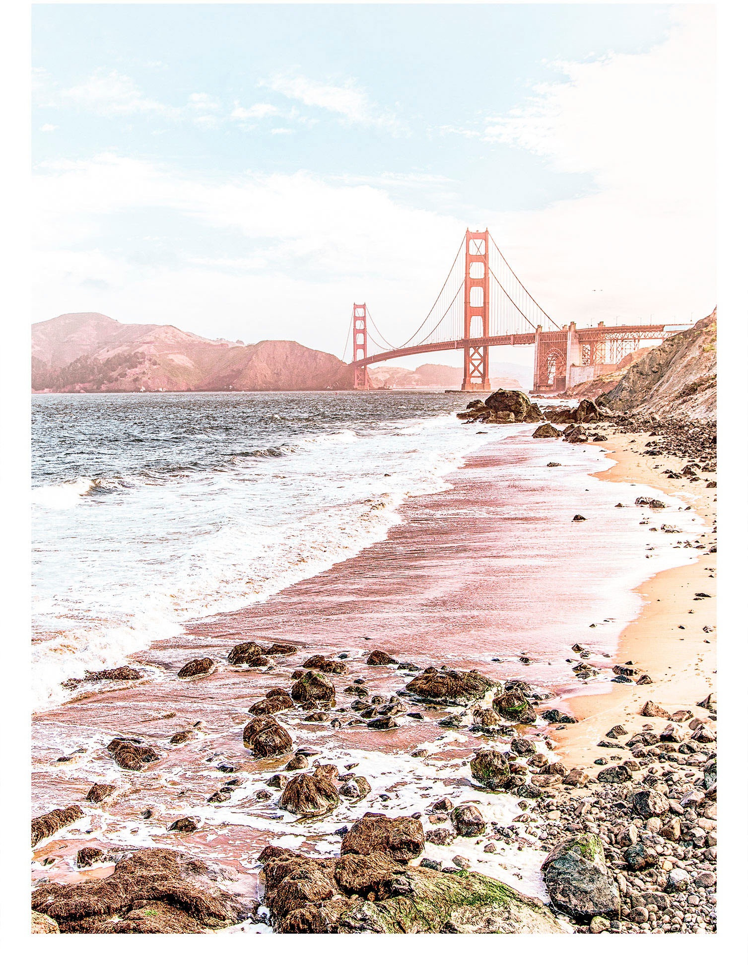 Image of Komar Wandbild »Golden Gate«, (1 St.), Deutsches Premium-Poster Fotopapier mit seidenmatter Oberfläche und hoher Lichtbeständigkeit. Für fotorealistische Drucke mit gestochen scharfen Details und hervorragender Farbbrillanz. bei Ackermann Versand Schweiz