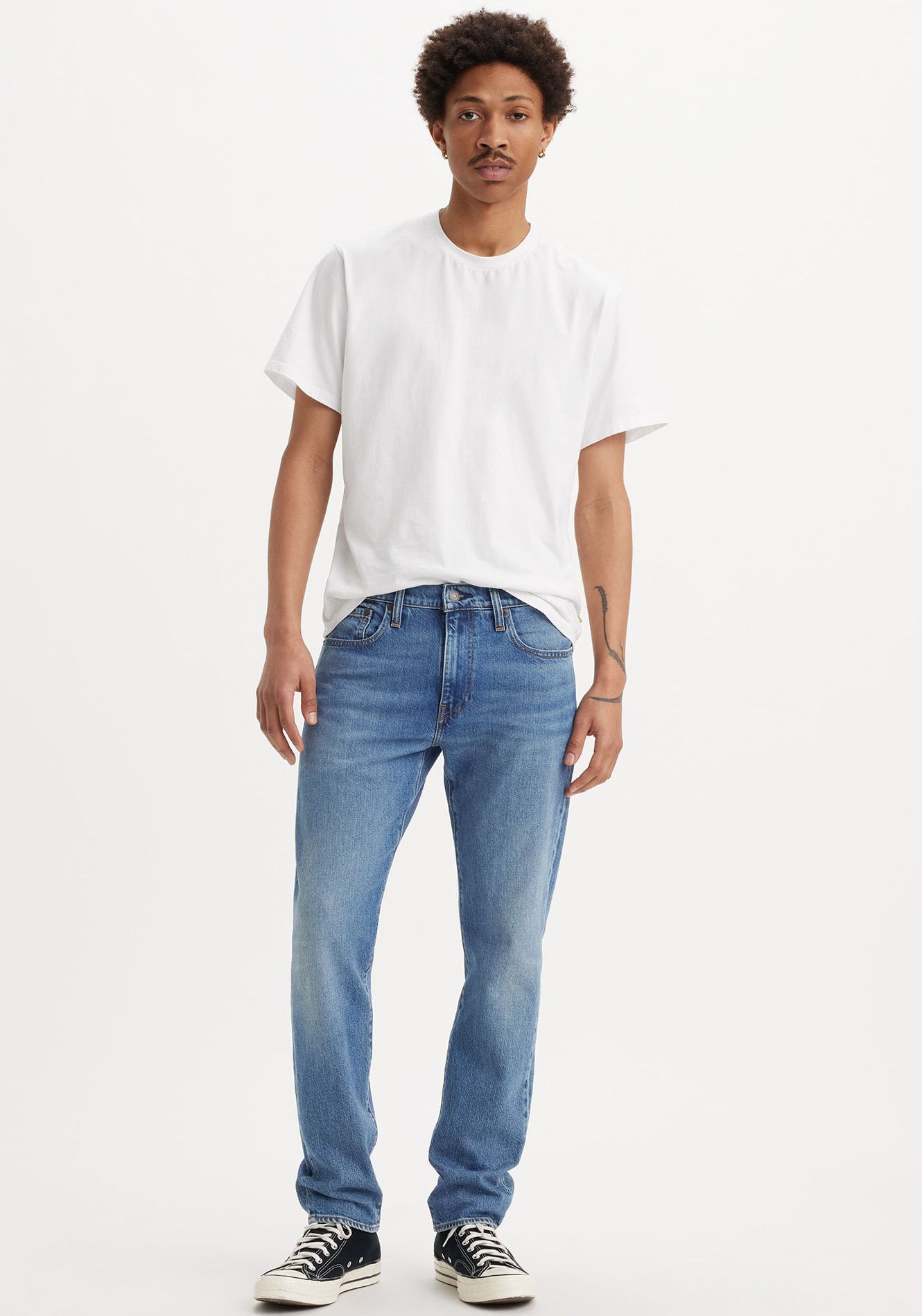 Levi's® Tapered-fit-Jeans »502 TAPER«, in elegantem, modernem Stil