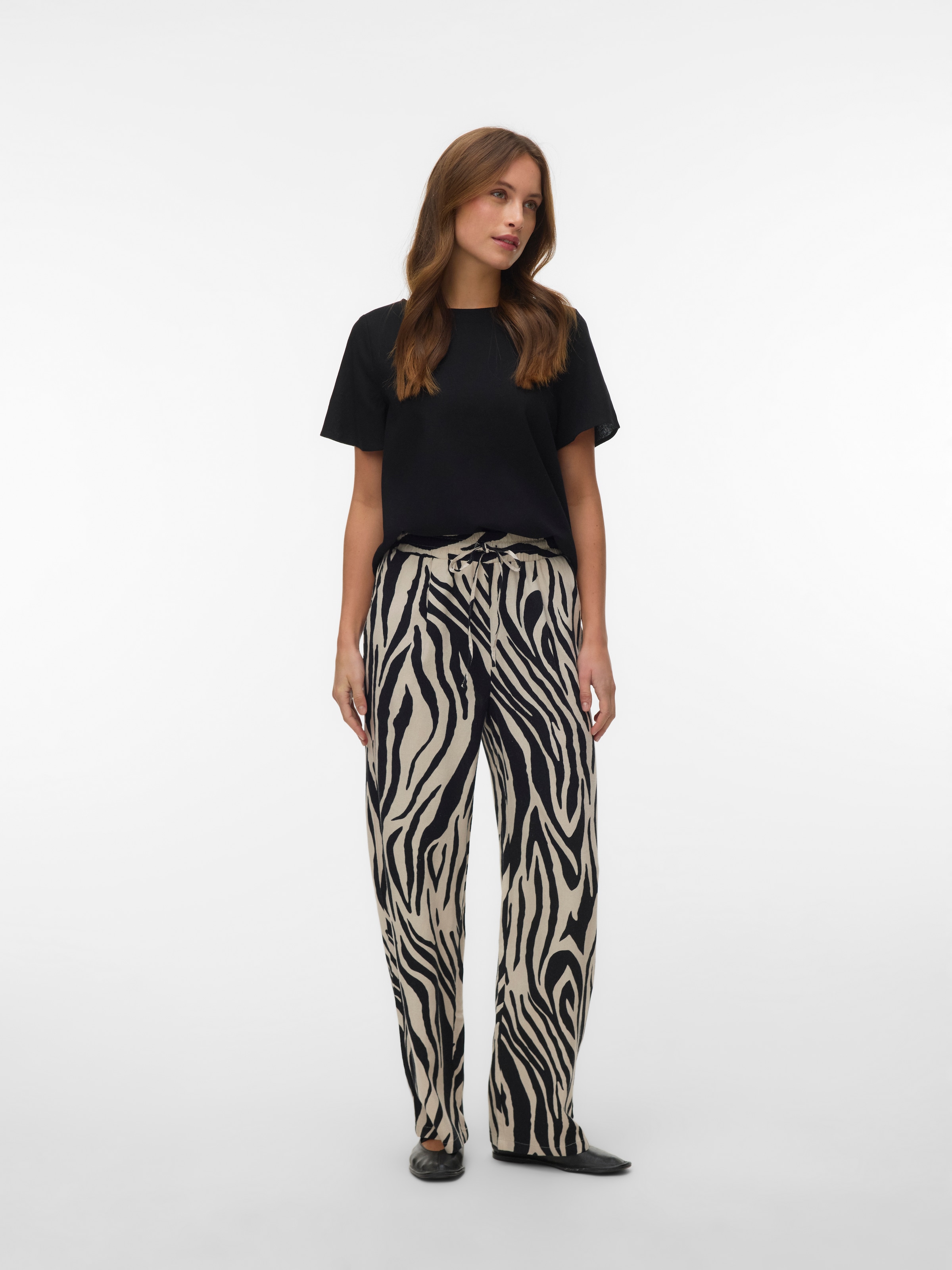 Vero Moda Schlupfhose »VMJESMILO HW WIDE PANTS WVN NOOS«  mit Seitentaschen