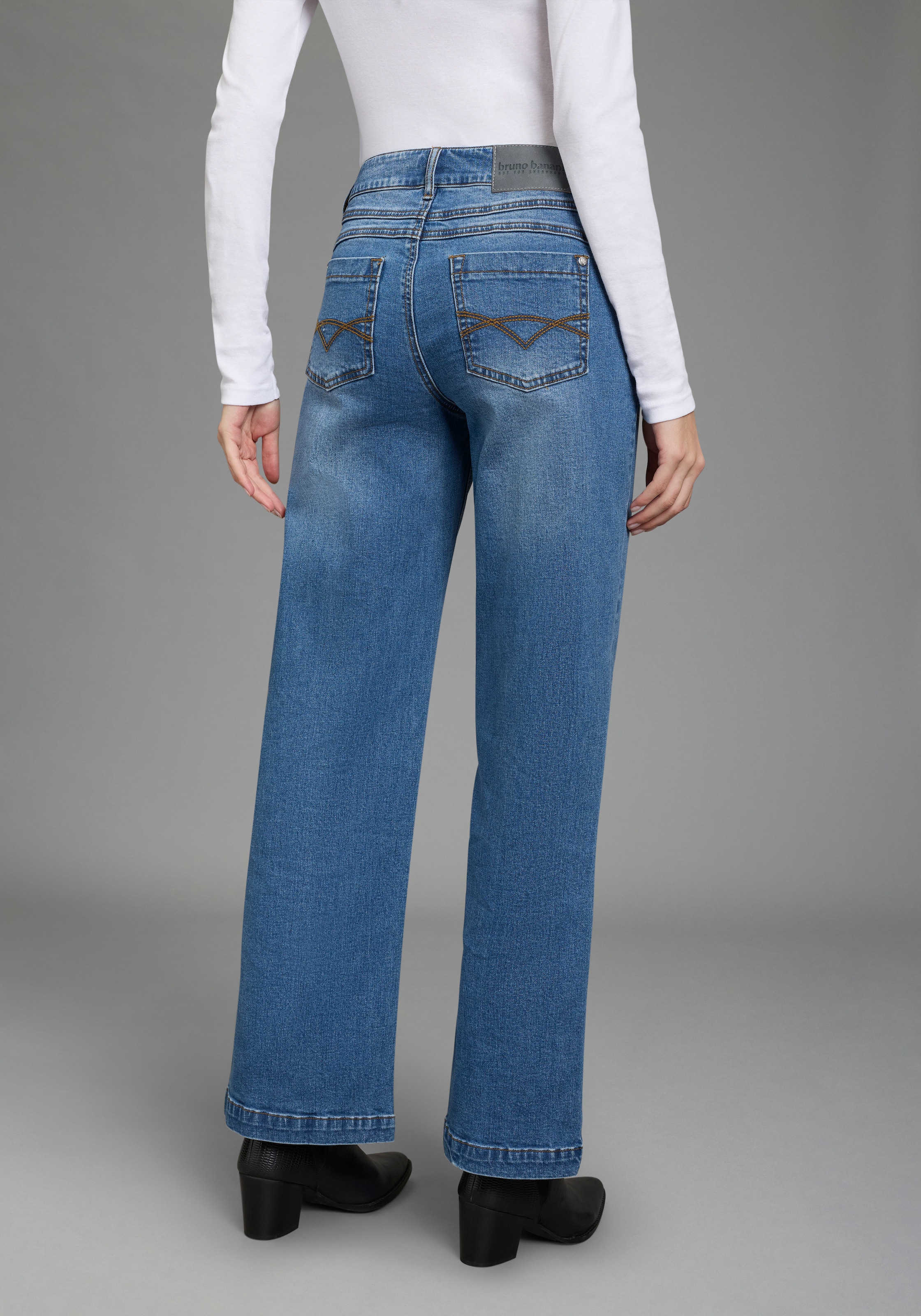 Bruno Banani Jeans large mit Elasthan-Anteil, aus Baumwollmaterial