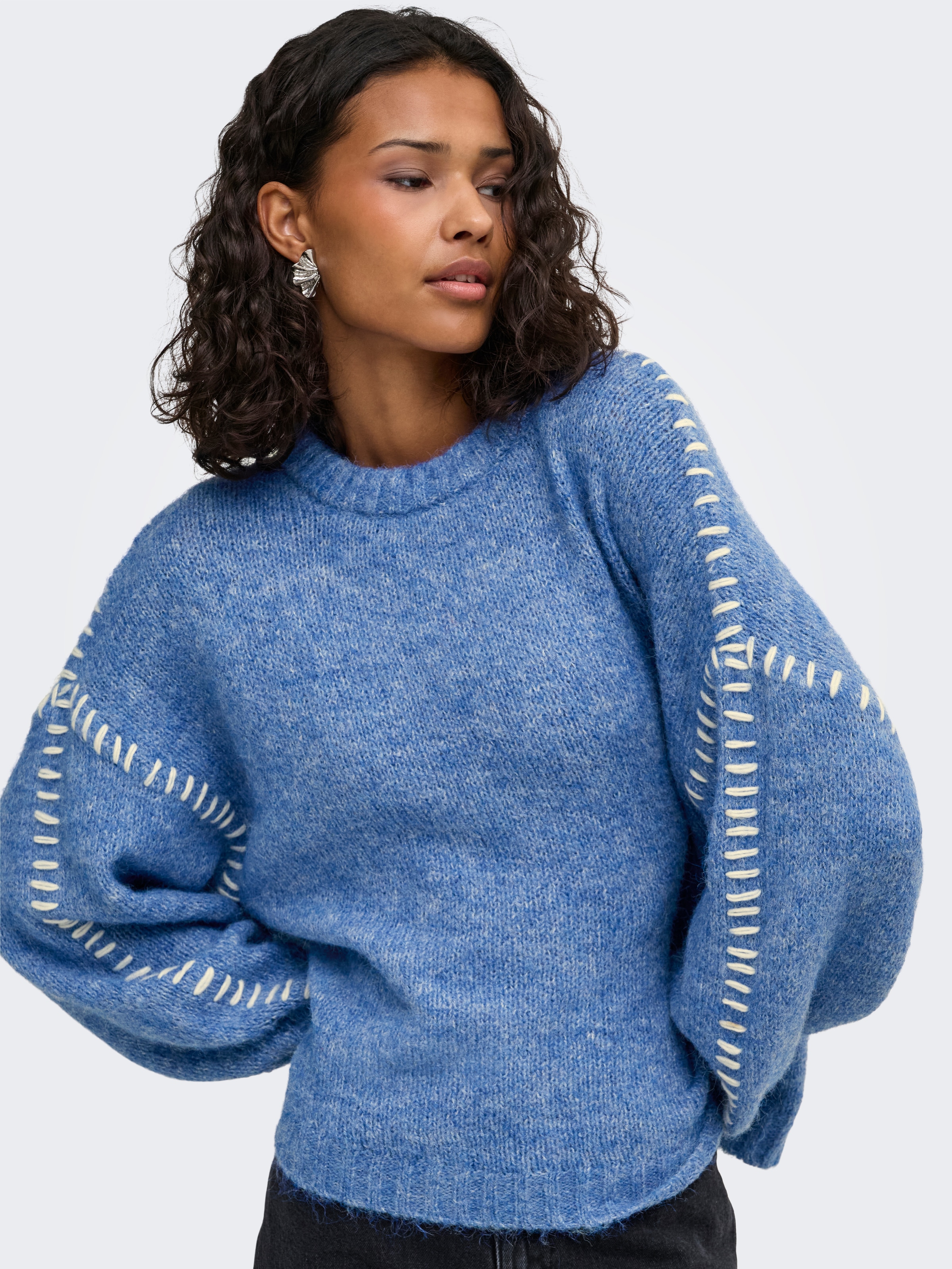 JDY Pull à col rond »JDYZOEY LIFE L/S ON STITCH PULL KNT NOOS« avec coutures décoratives