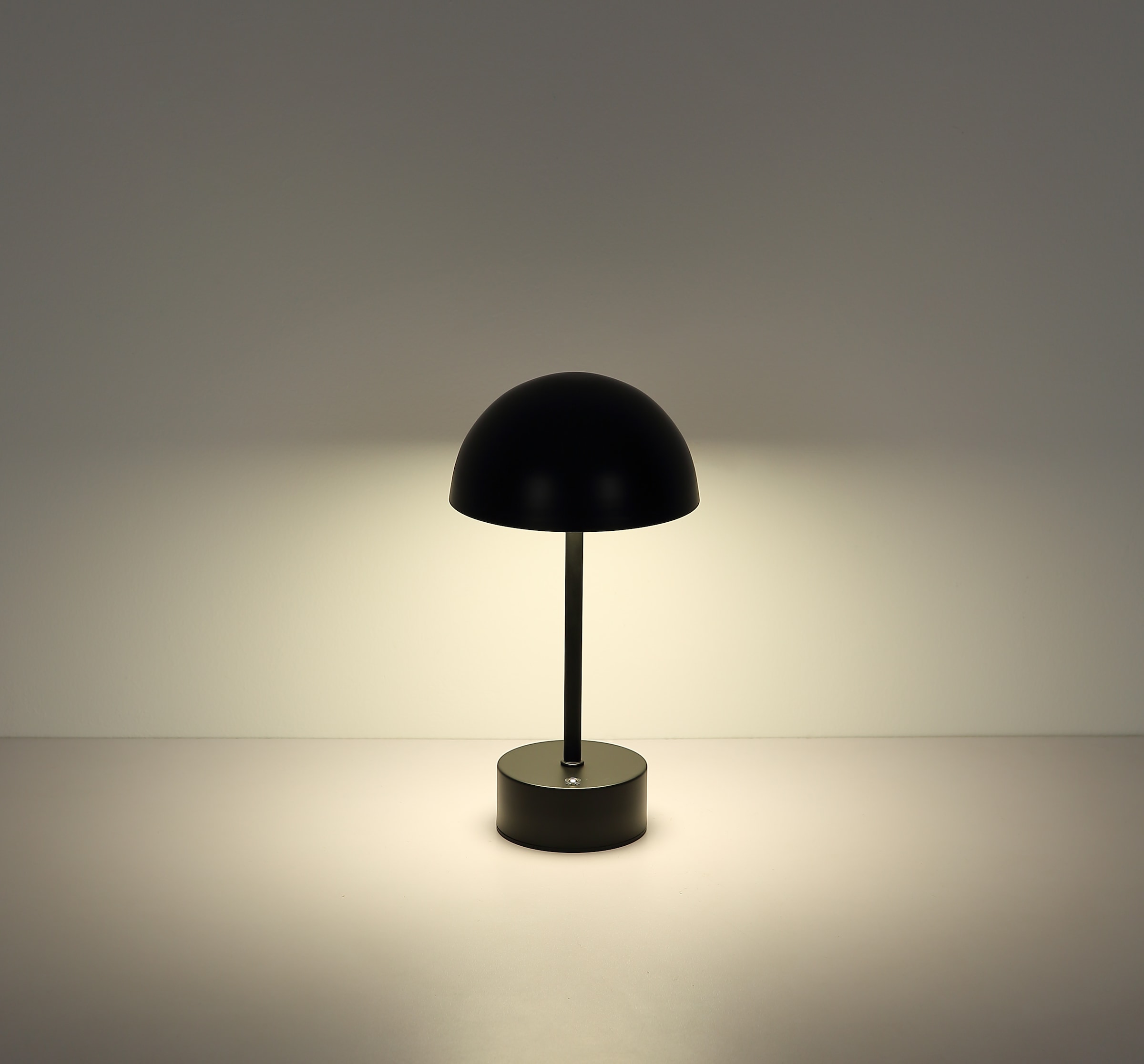 GOODproduct Lampe de table LED »Briia - Akku Tischleuchte mit CCT« 1 cuis blanc chaud - blanc froid Touchdimmer, CCT, USB, Akkulampe, dimmbar, warmweiss - kaltweiss