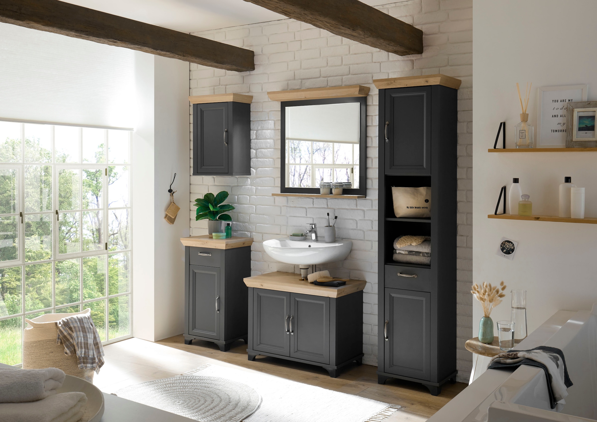 Mäusbacher Armoire basse »Mali« Landhausstil, Breite 45 cm, Höhe 83 cm, Metallgriffe