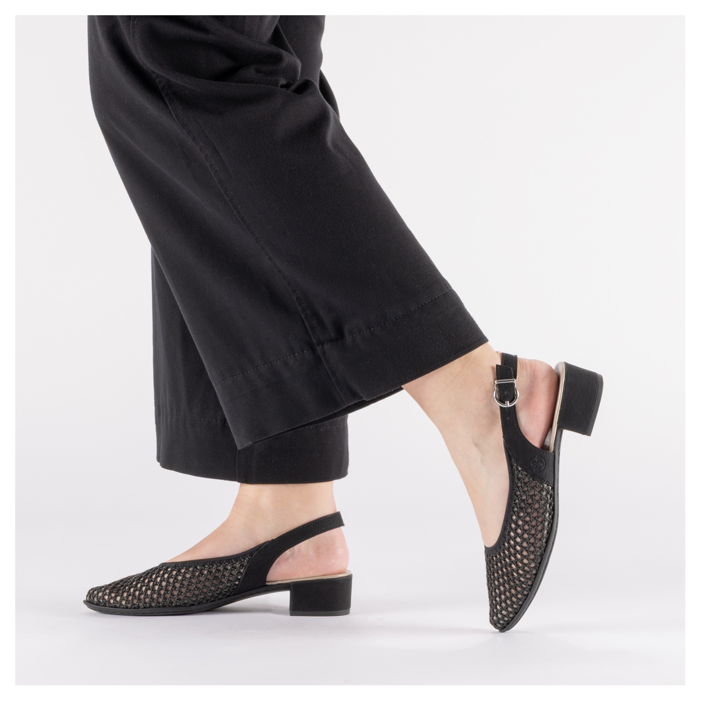 Rieker Sandale à enfiler  chaussure d'été, chaussure de fête, talon bloc, avec brides