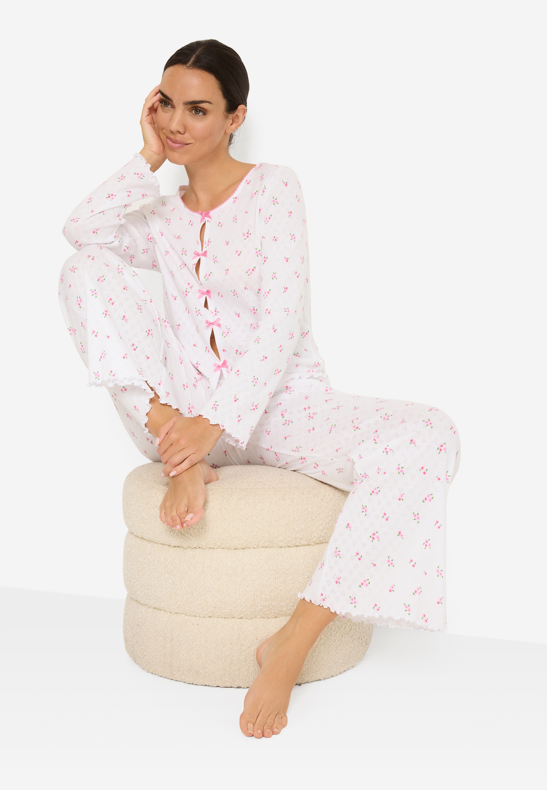 LSCN by LASCANA Pyjama 2 avec jolis petits nœuds décoratifs