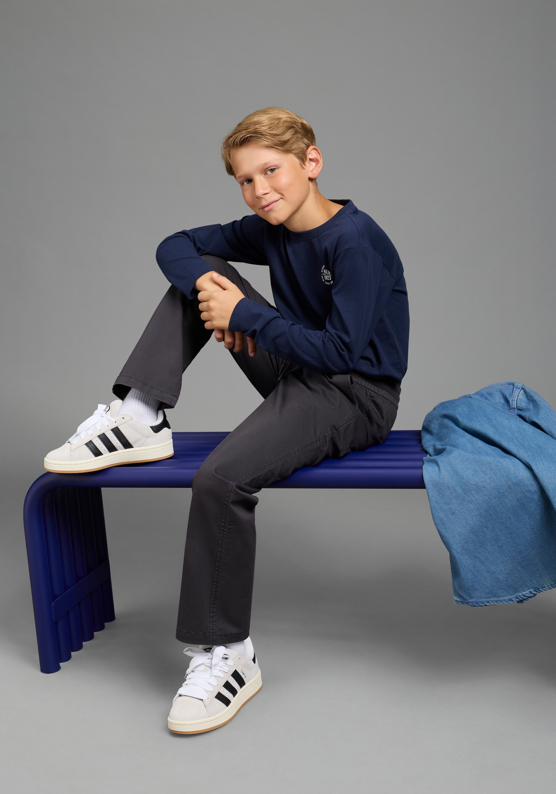 KIDSWORLD Pantalon à enfiler »Twillhose in Schlupfform«  coupe droite, avec élastique intérieur à la taille