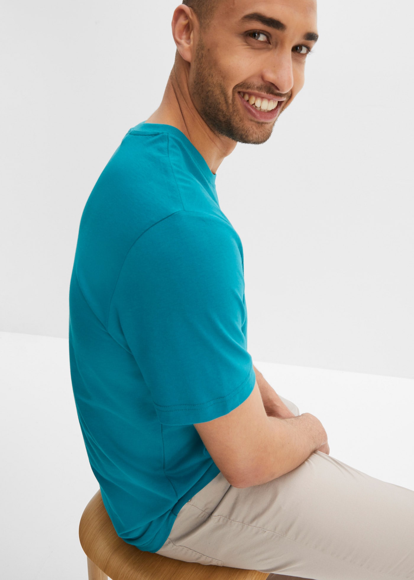 bonprix T-shirt Paquet, 2 coupe Regular Fit, manches courtes, en coton