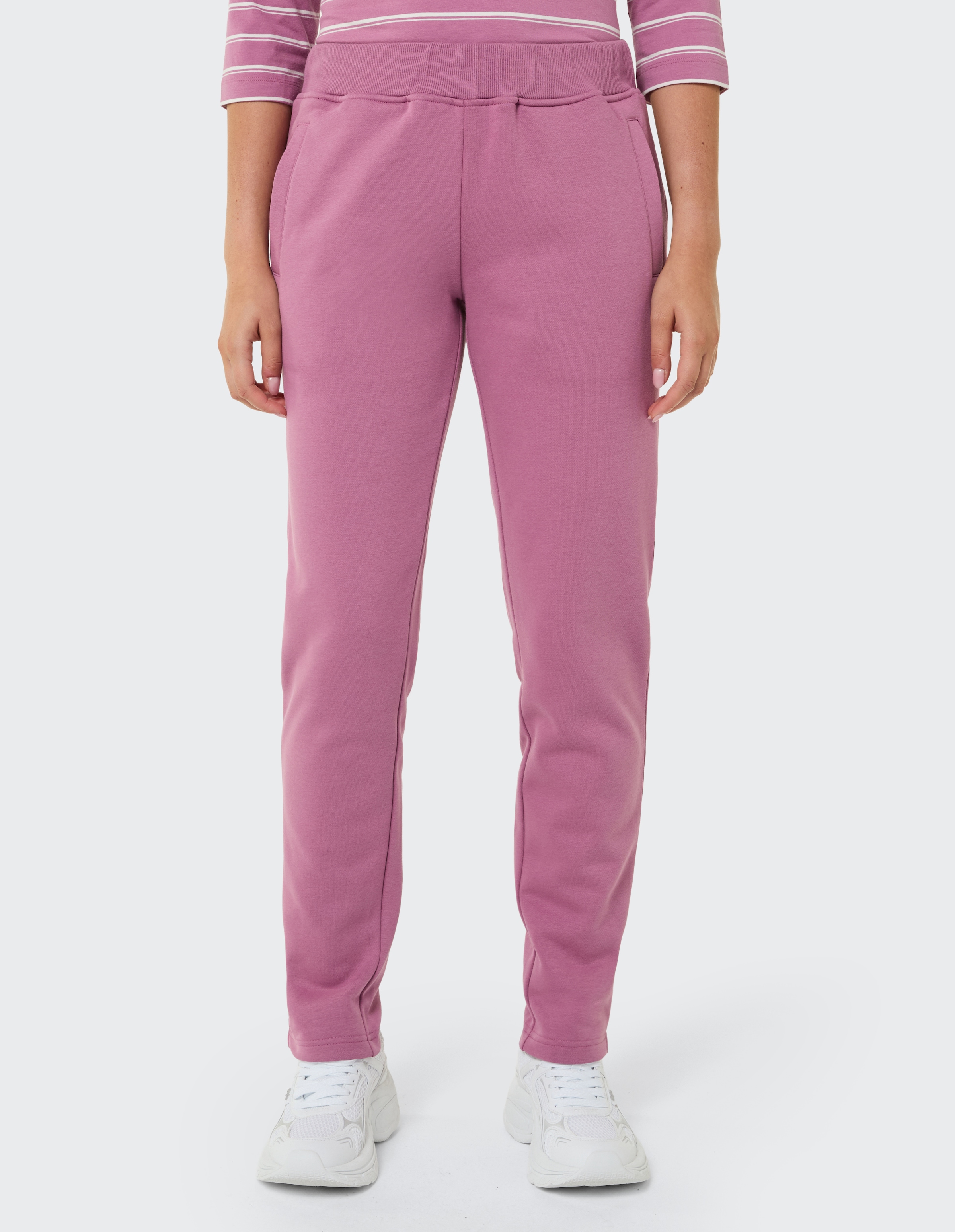 Image of Joy Sportswear Sweathose "D SWEATHOSE REBECCA" sportlicher Stil, für bequeme Sportmode, aus Baumwolle und Polyester