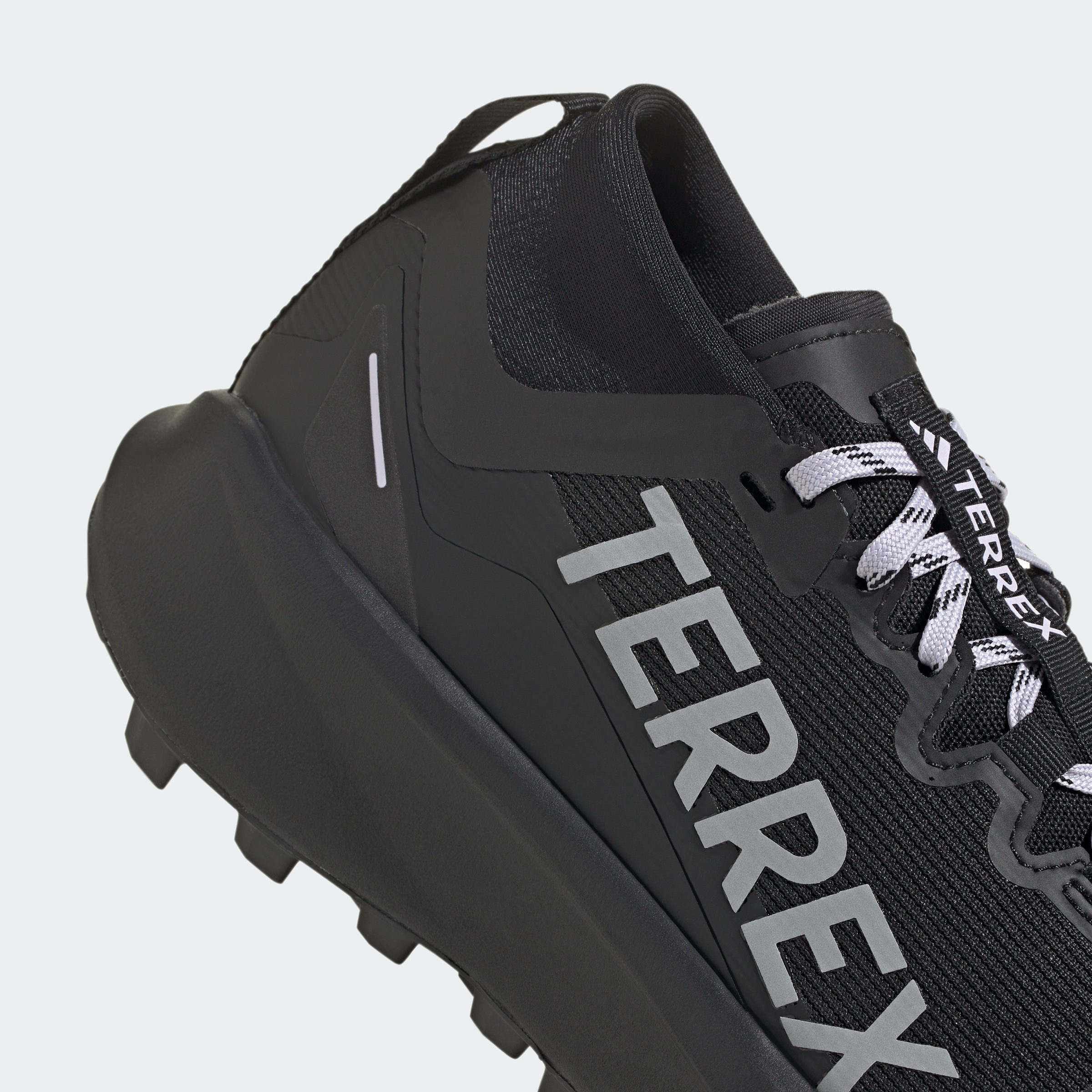 adidas TERREX Trailrunningschuh »TERREX AGRAVIC GTX TRAILRUNNING«