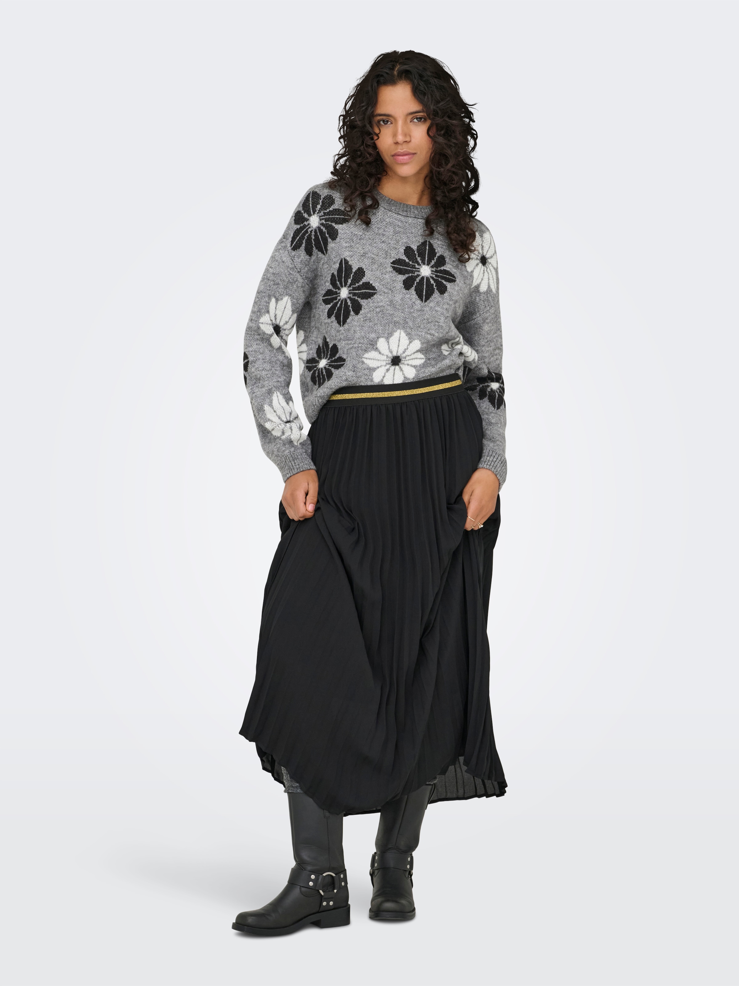 ONLY Pull à col rond »ONLFREESIA LS FLOWER O-NECK RP KNT« mit Blümchen - Strickmuster