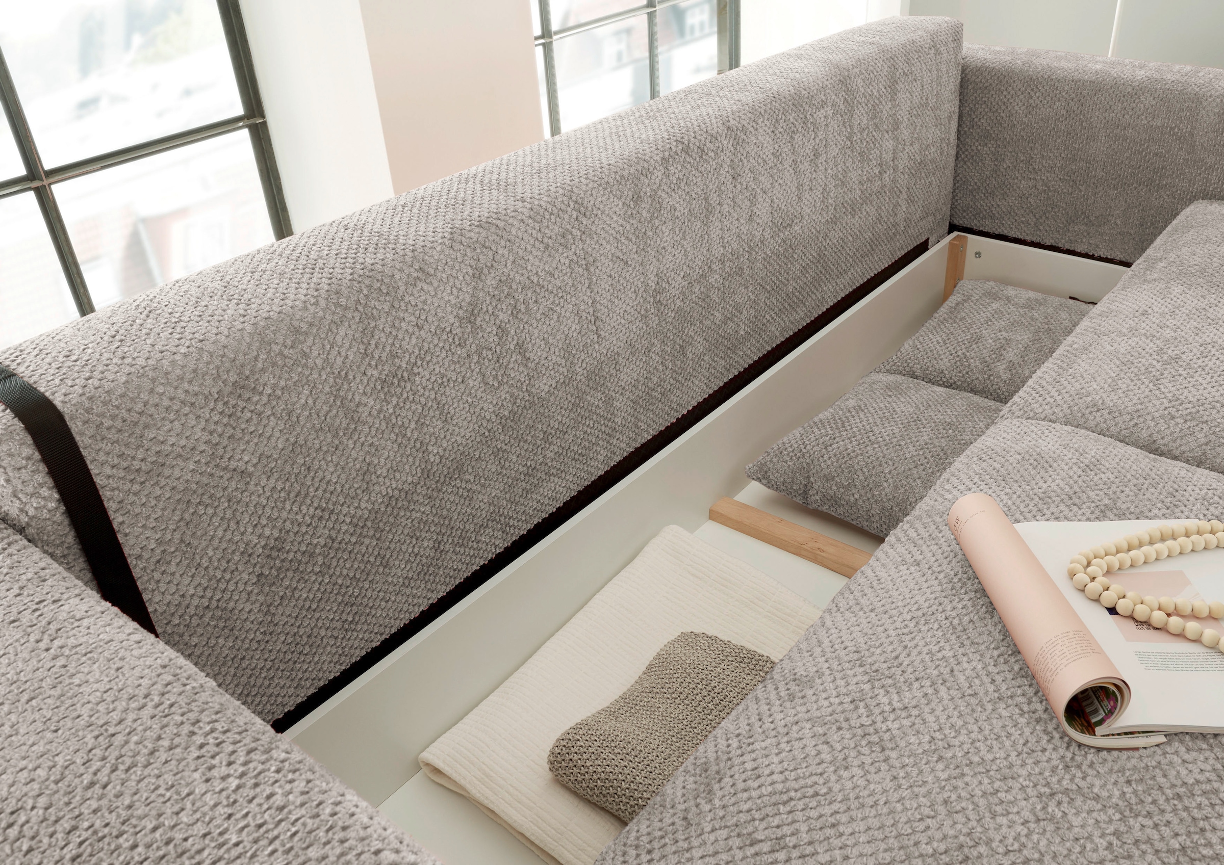 ED EXCITING DESIGN Schlafsofa »Bullet«, mit Bettkasten & 2 Zierkissen