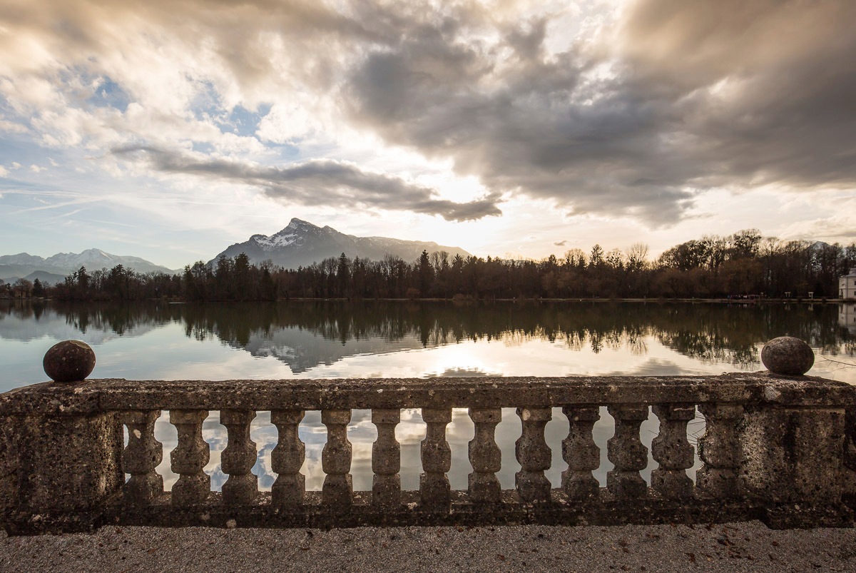 Image of Papermoon Fototapete »Balkon mit Landschaft«, Vliestapete, hochwertiger Digitaldruck, inklusive Kleister bei Ackermann Versand Schweiz