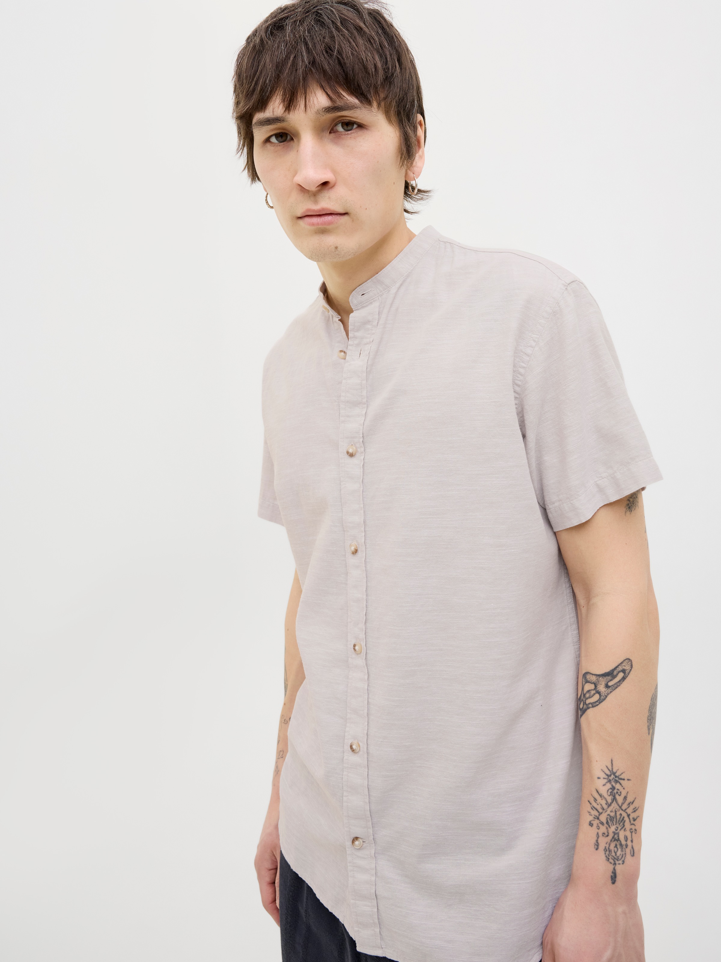 Jack & Jones Kurzarmhemd »JJESUMMER BAND SHIRT SS SN«, mit Bandkragen