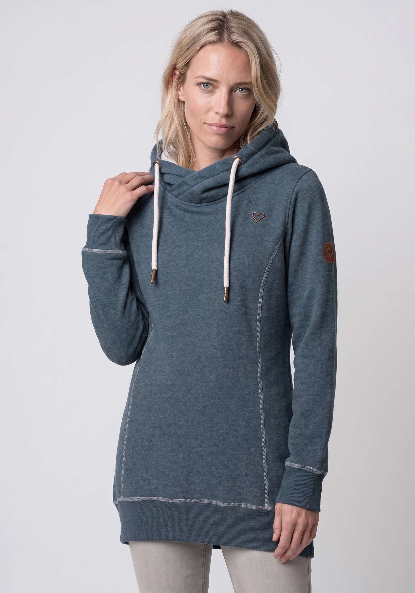 Image of Alife & Kickin Kapuzensweatshirt "AlvaAK A", schlichtes Kapuzensweatshirt mit Herz-Aufnäher, länger geschnitten