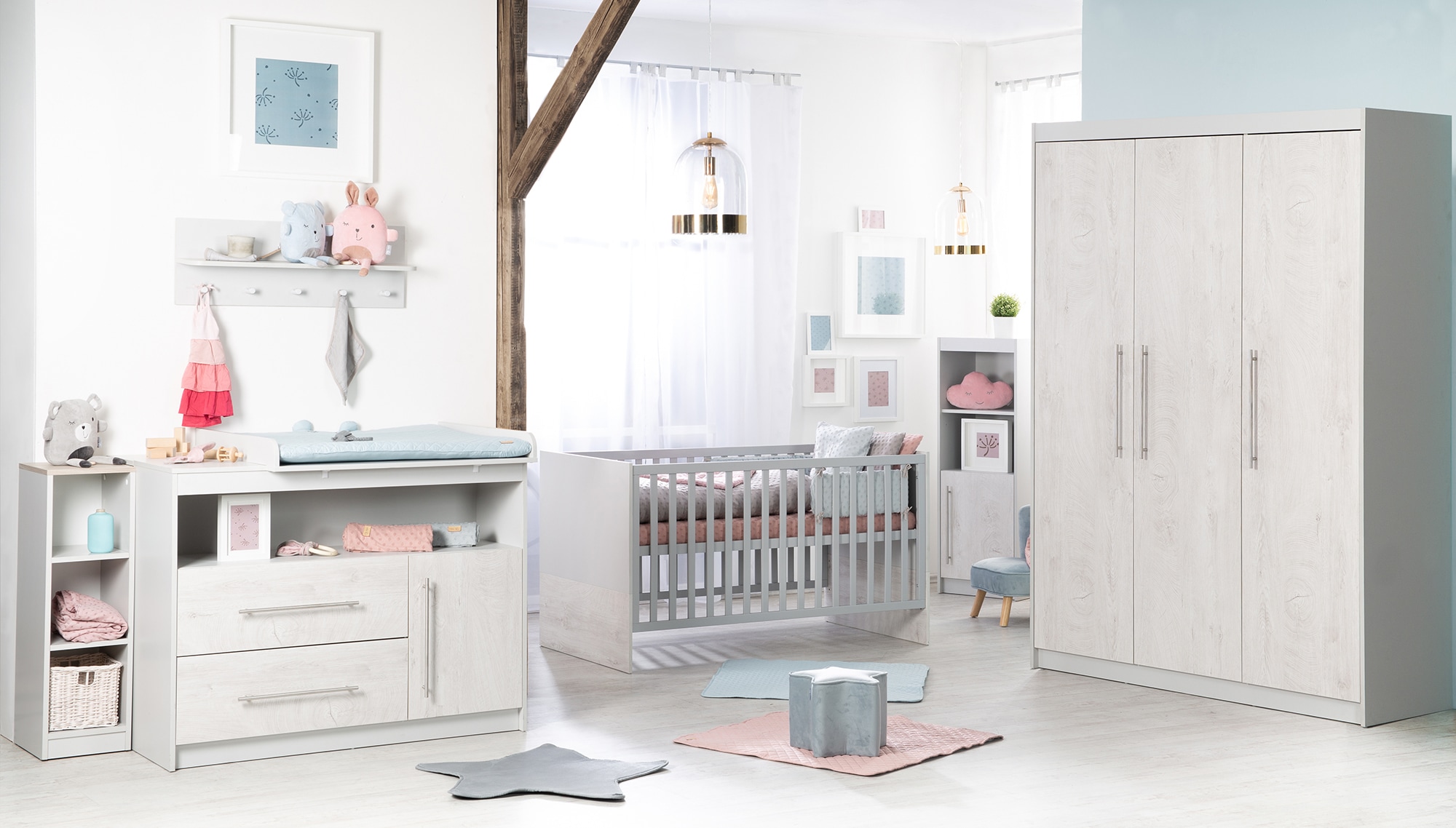Image of roba® Babyzimmer-Komplettset »Maren 2«, (Set, 3 St., Kinderbett, Schrank, Wickelkommode), mit Kinderbett, Schrank und Wickelkommode bei Ackermann Versand Schweiz