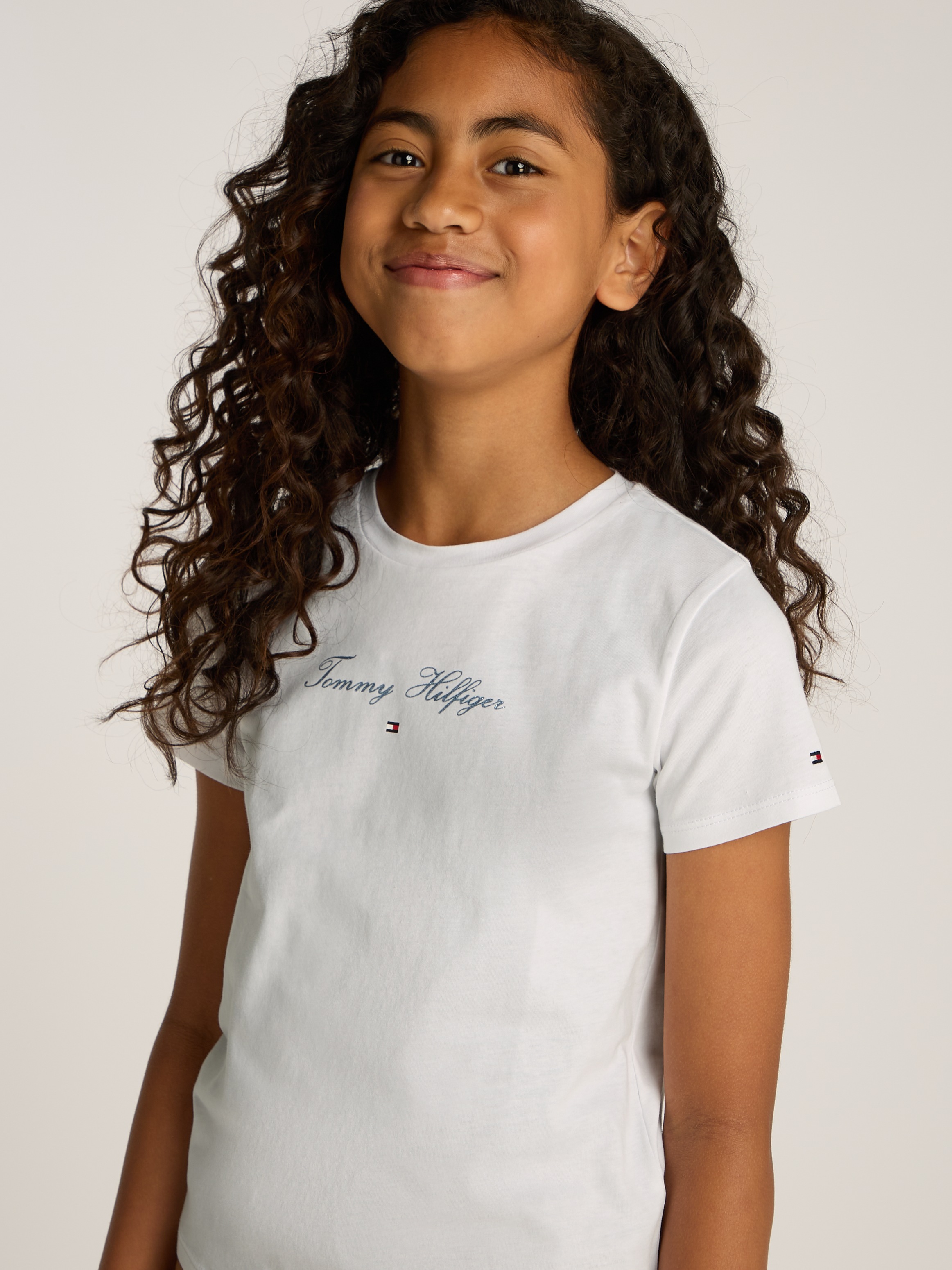 Tommy Hilfiger T-Shirt, mit glitzerndem Schriftzug