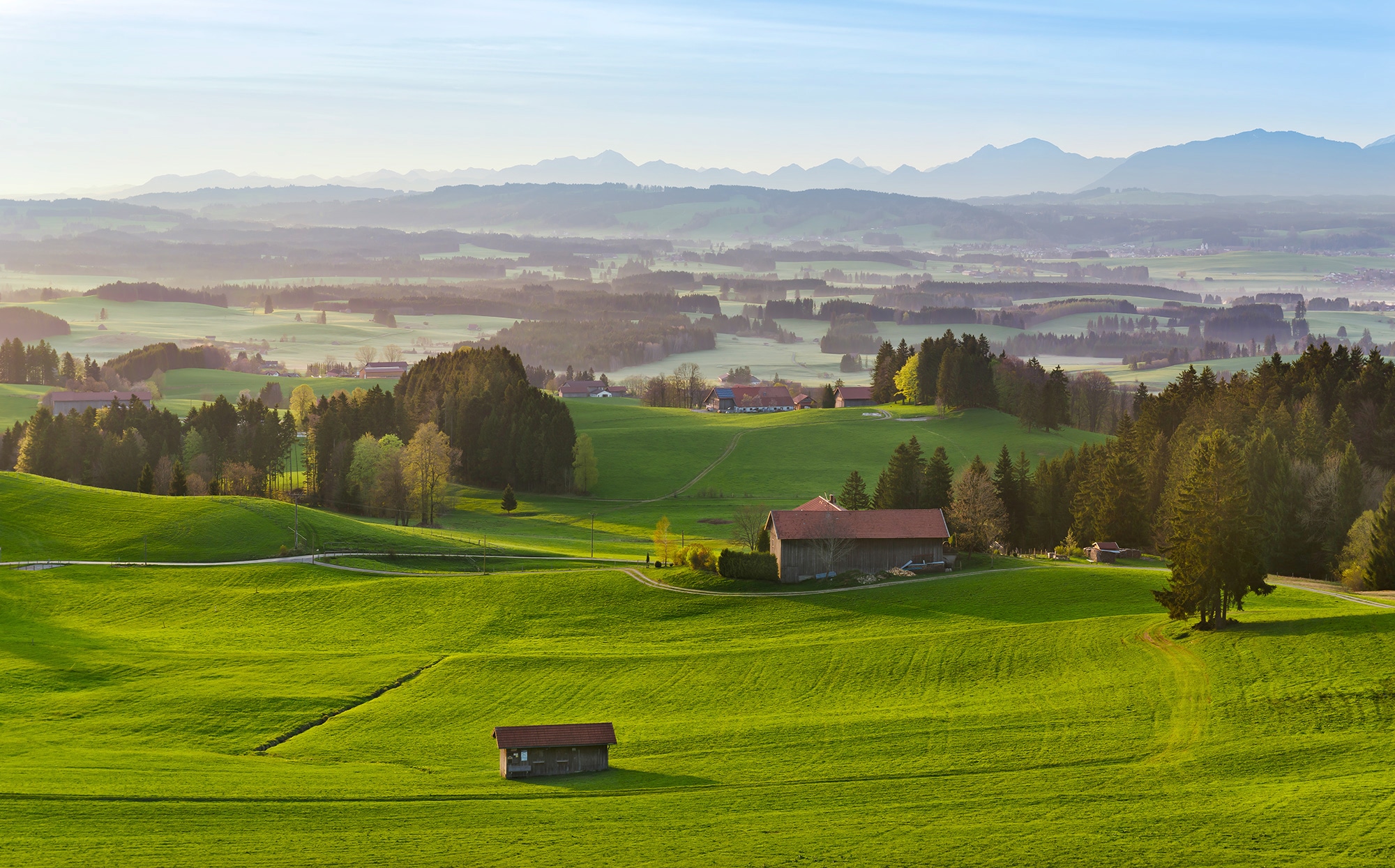 Image of Komar Vliestapete "Digitaldruck Vlies - Paradiesisches Bayern - Grösse 450 x 280 cm" bedruckt glatt Wohnzimmer, Schlafzimmer