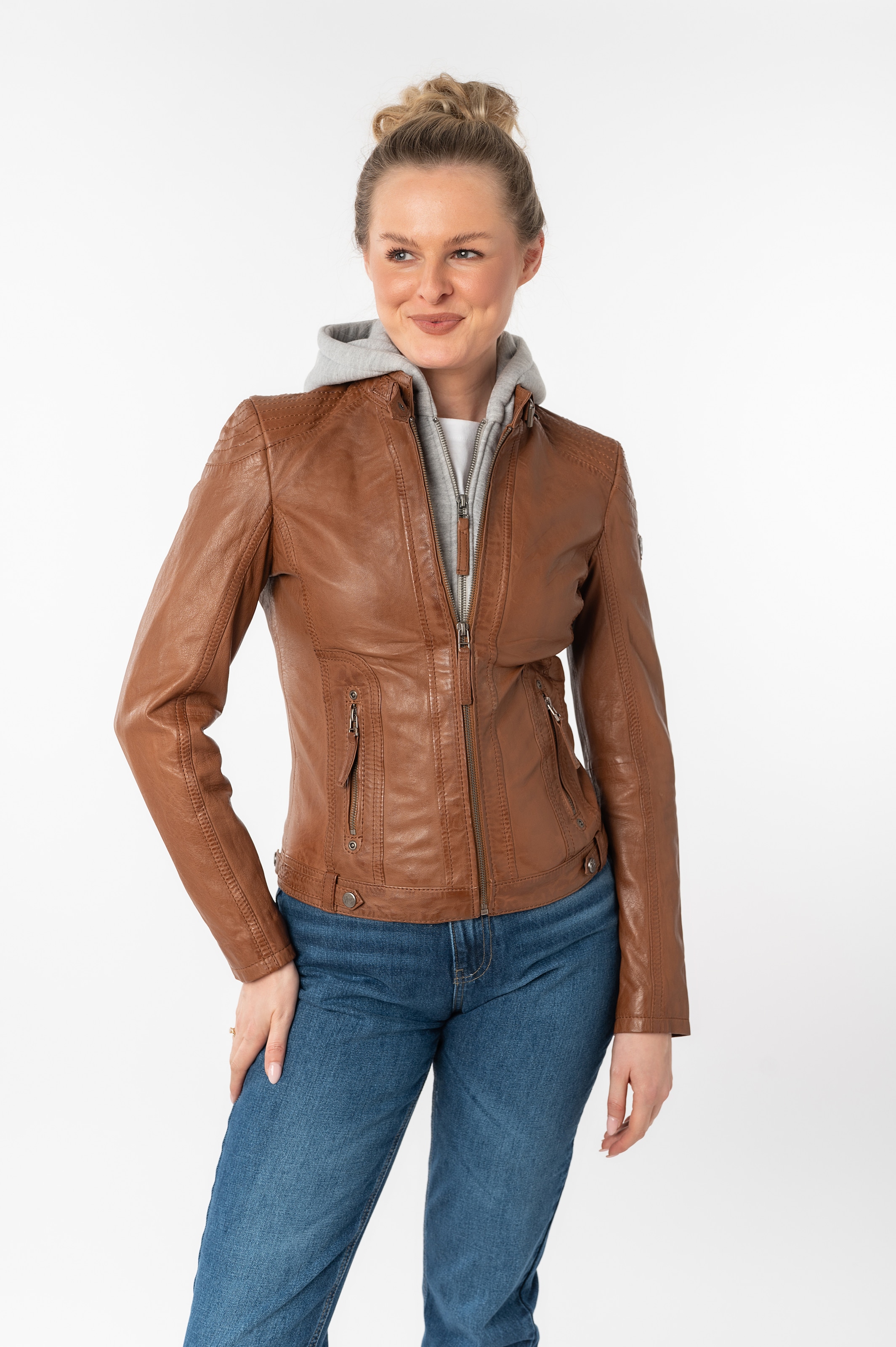 Image of Mauritius Lederjacke "Junja" mit Kapuze mit abnehmbarem Kapuzen-Einsatz und aufwendigen Biker-Details