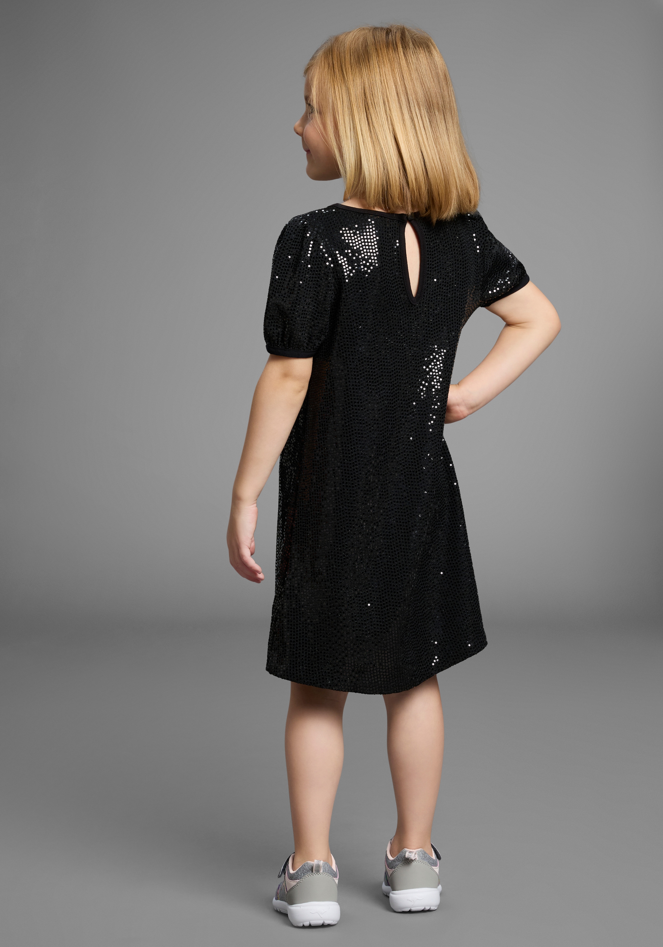 KIDSWORLD Robe en jersey »Shirtkleid in Pailletten-Allover-Design« Shirtkleid in Pailletten-Optik