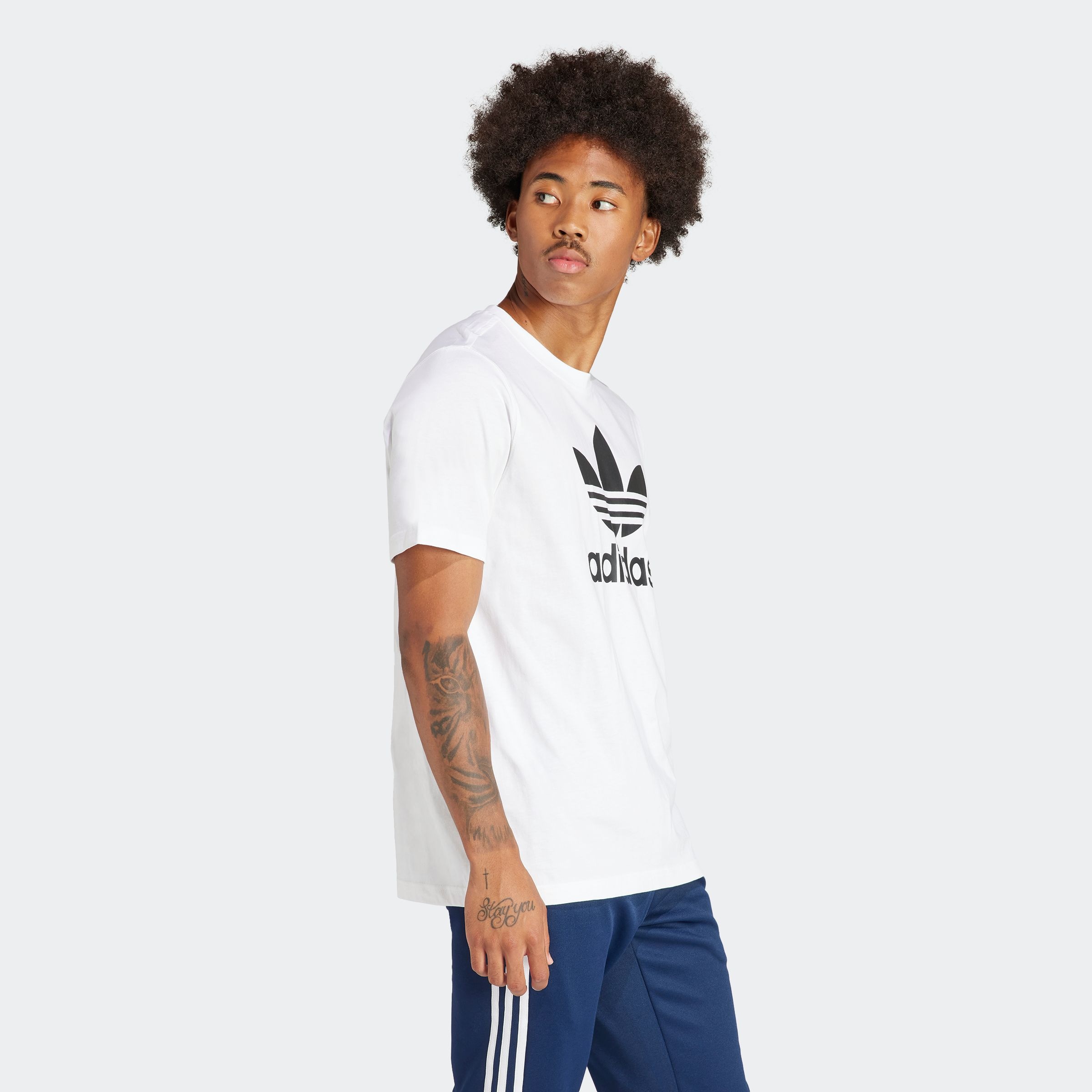 adidas Originals T-Shirt »TREFOIL T-SHIRT«, Basic Shirt mit grossem Trefoil Logoprint