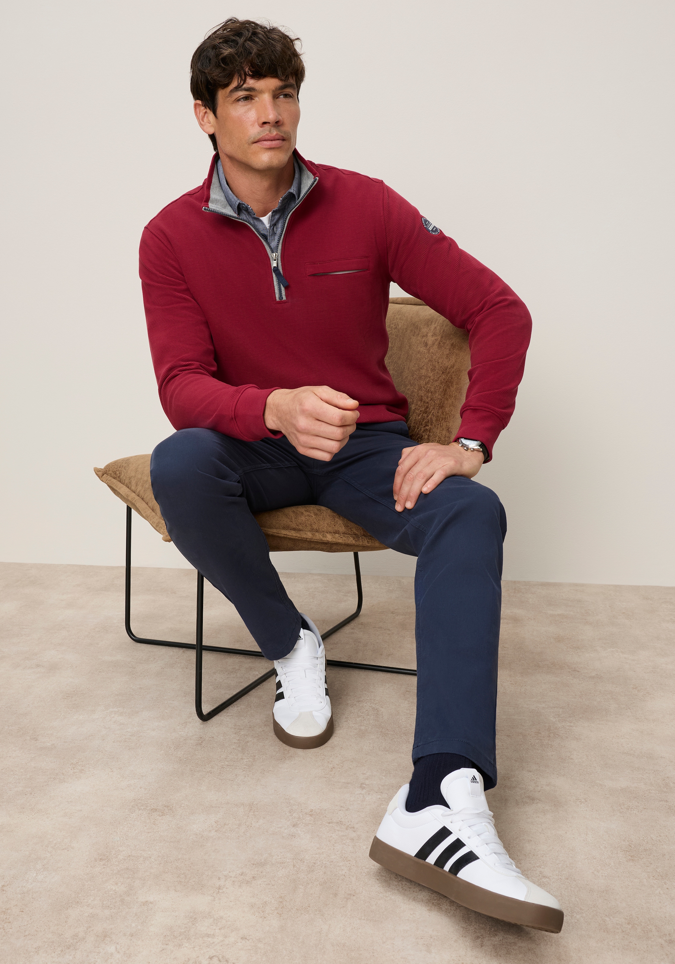 Man's World Sweat-shirt »- Sportiv gepflegte Optik für Alltag und Freizeit«, Tissu supérieur côtelé, poche zippée, accents contrastés

